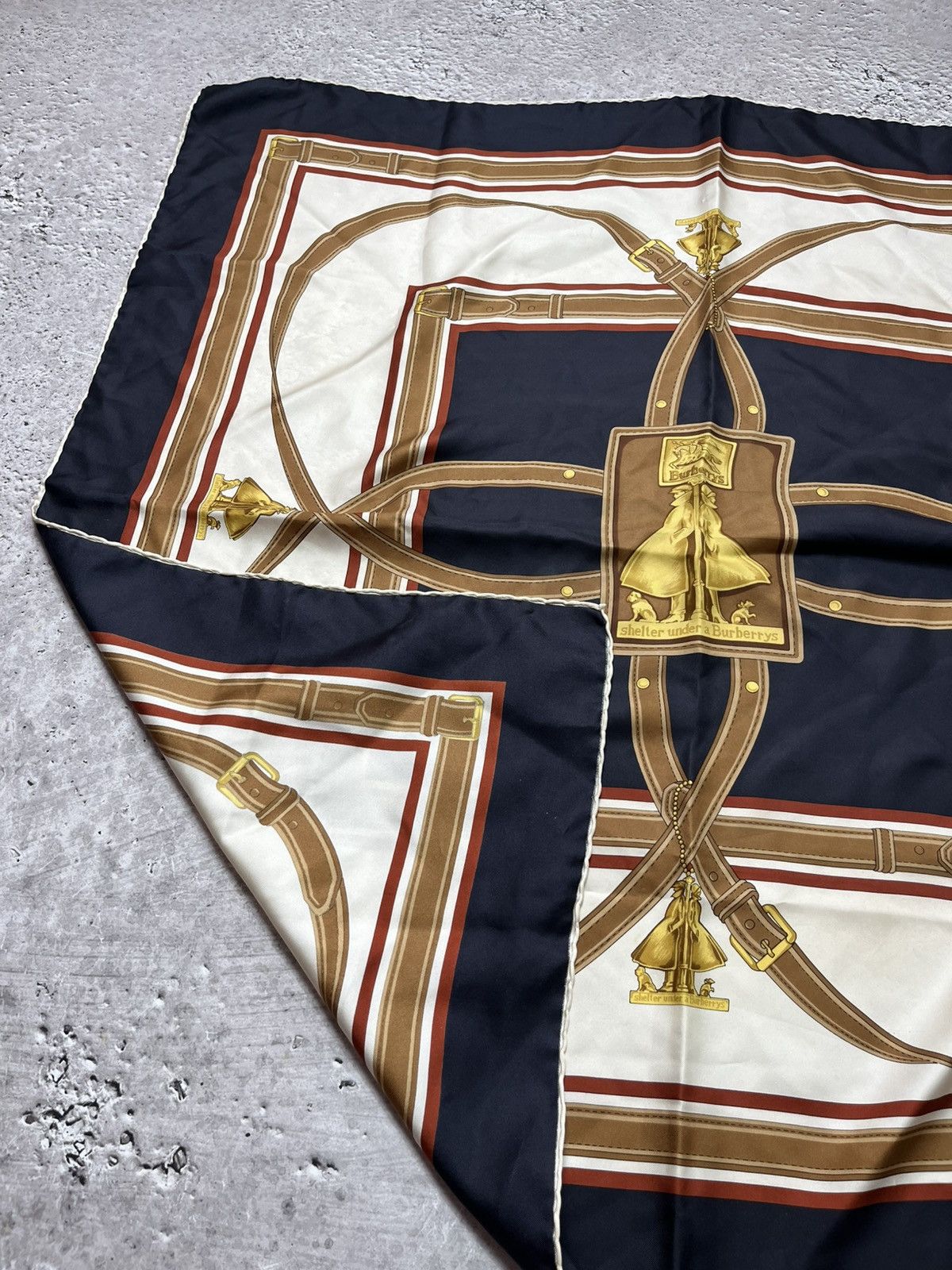 Burberry Vintage Burberry Silk Scarf Equestrian Belt Chain Pattern Size ONE SIZE - 8 Thumbnail