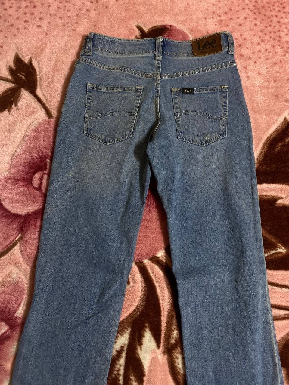 Lee × Vintage Vintage 90s Lee Blue Wash Distressed Baggy Jeans Size US 28 / EU 44 - 19 Thumbnail