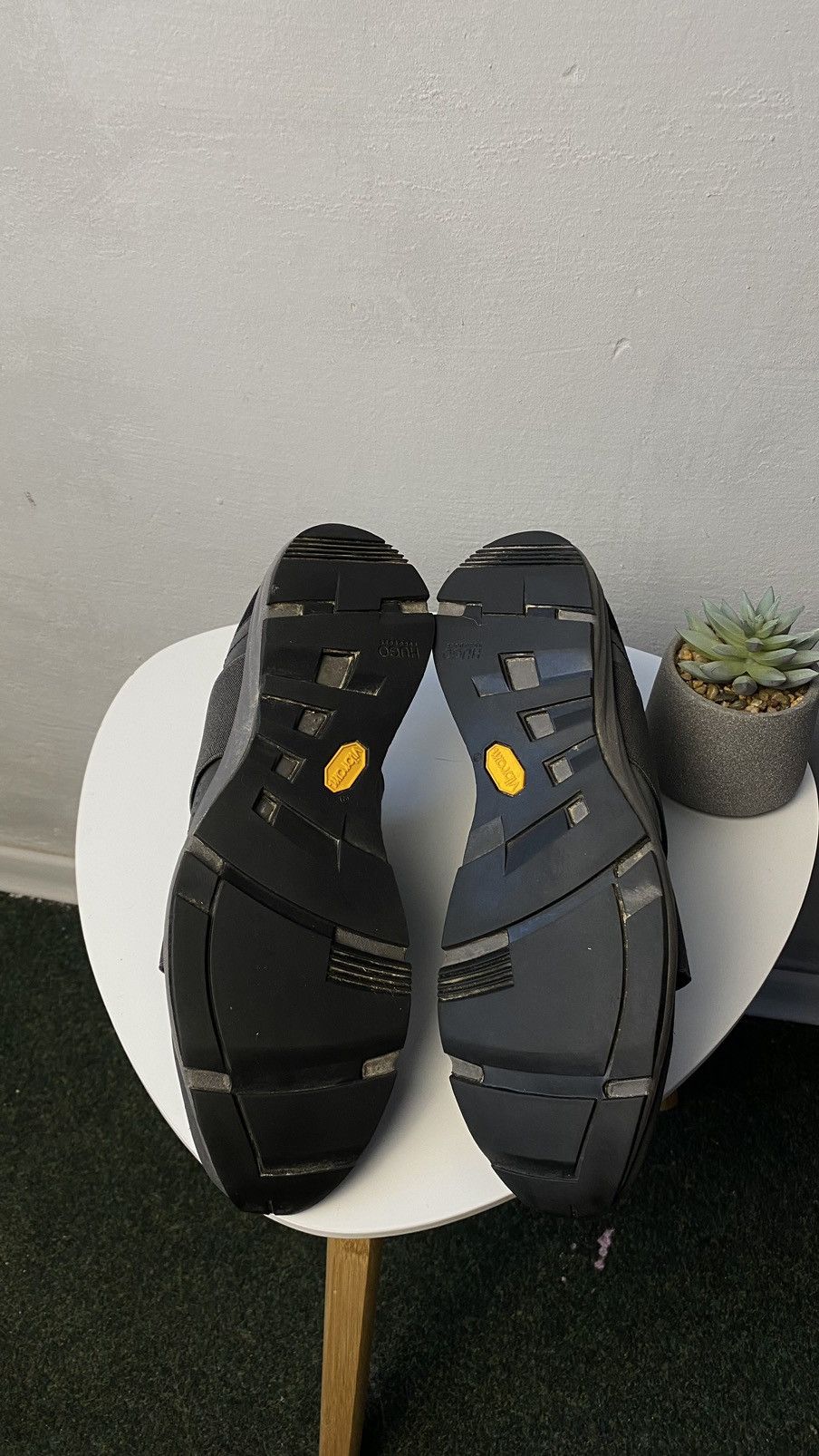 Hugo Boss Hugo Boss hybrid neoprene slip sneakers size 43 Size US 10 / EU 43 - 6 Thumbnail