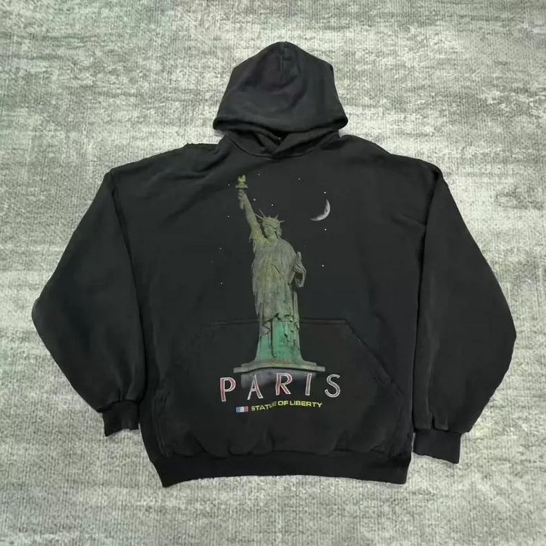 24PF new/BALENCIAGA パリリバティパーカー Hoodie Black Paris Liberty Hoodie Oversized in Black | Balenciaga US