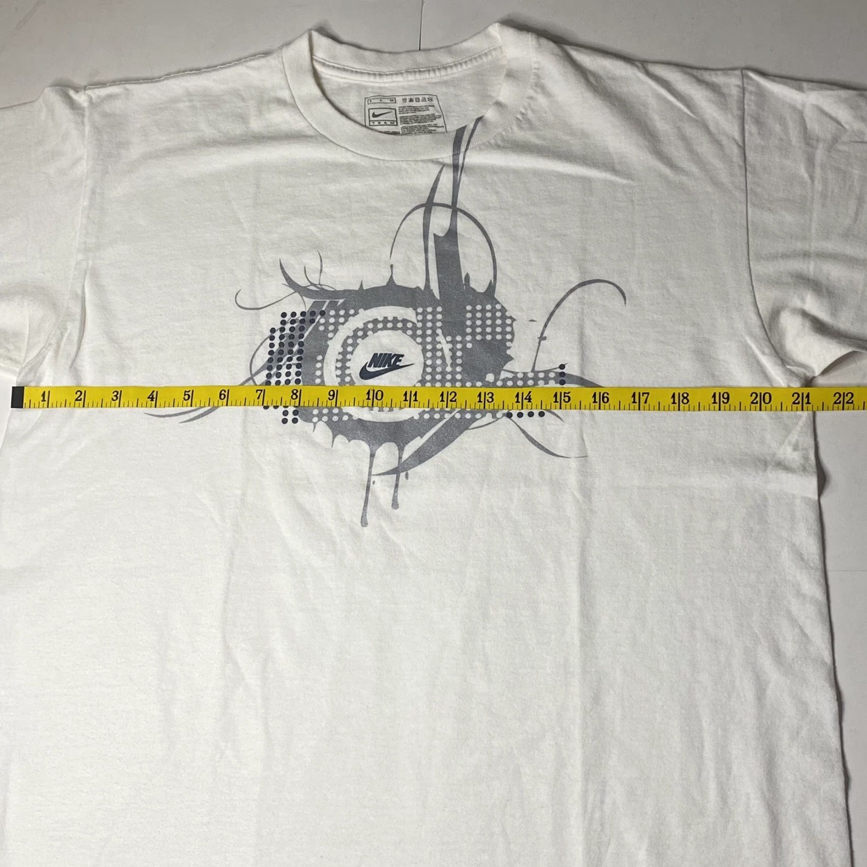 Nike VINTAGE Nike T Shirt Men’s White S Long Sleeve Logo Air Metal 1990s? Size US S / EU 44-46 / 1 - 6 Thumbnail