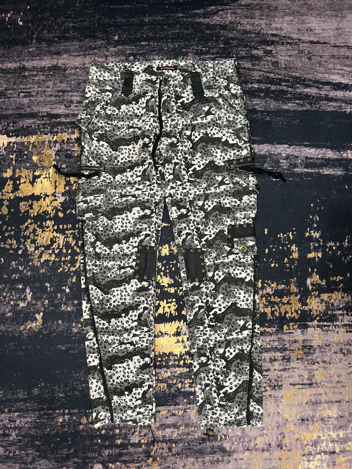 Seditionaries Algonquins Spiritual Weapon Skull Cargo Bondage Pants Size US 31 - 1 Thumbnail