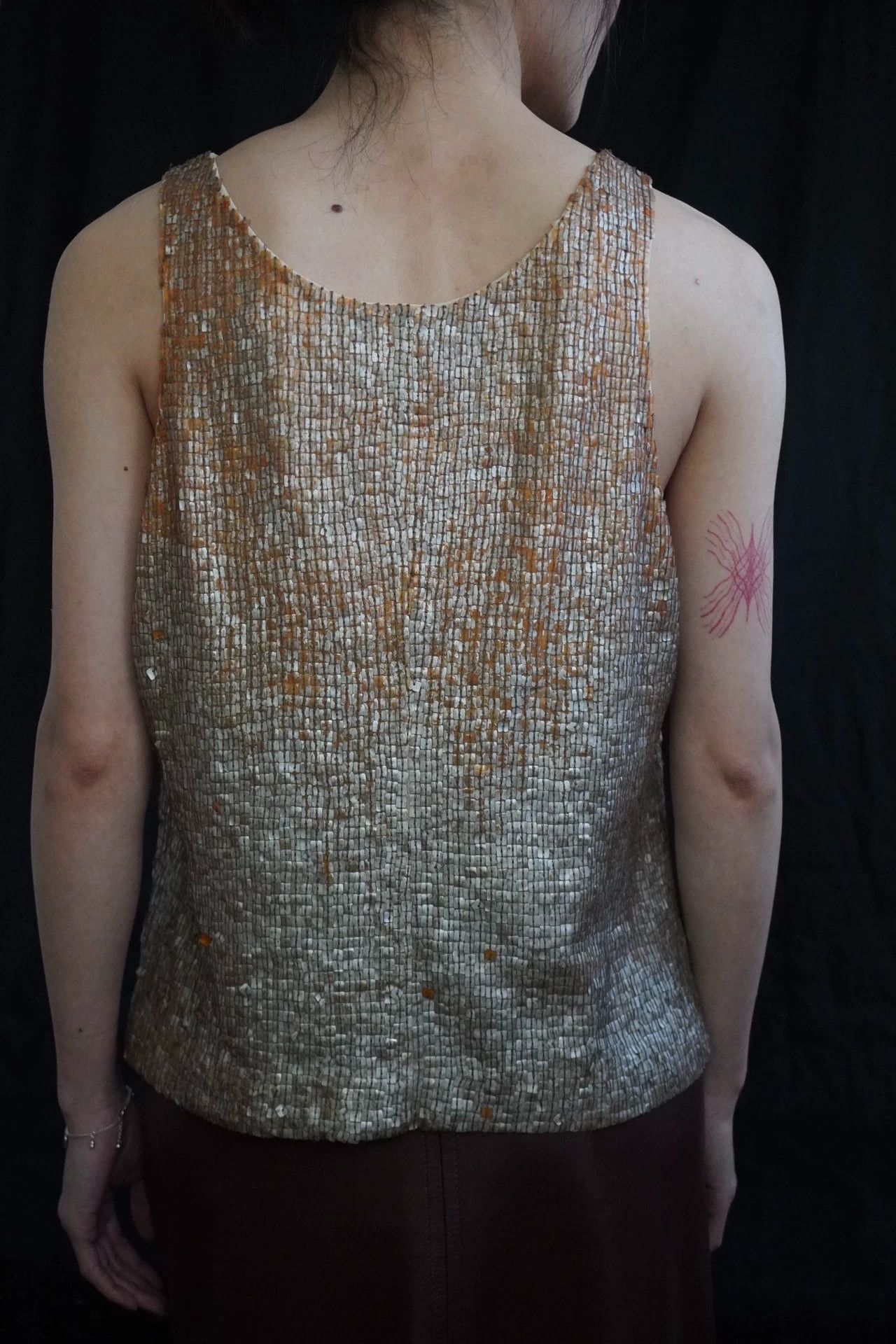 Loewe LOEWE 80s Hand-Sewn Sequins Silk Gradient Vest M Size M / US 6-8 / IT 42-44 - 5 Thumbnail
