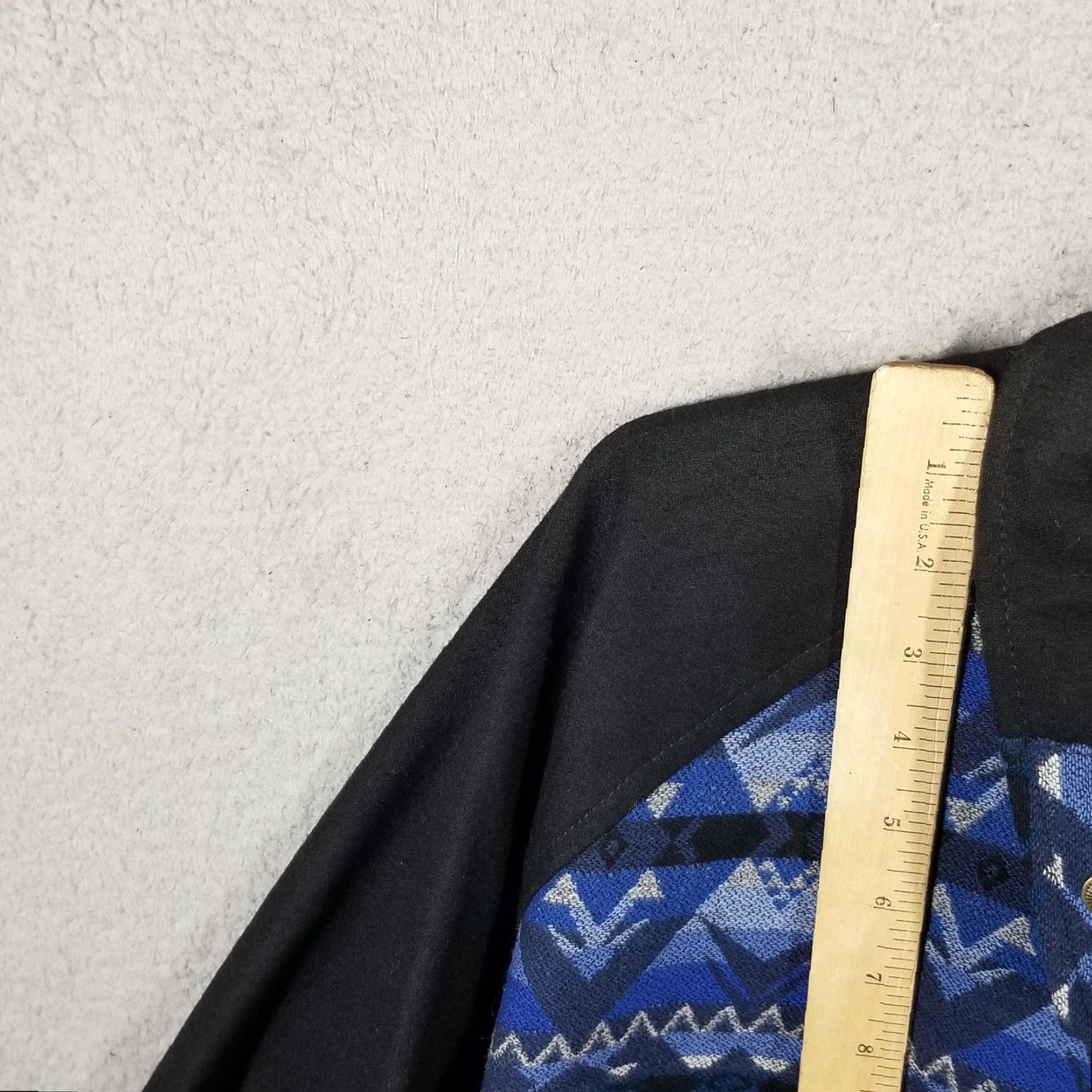 Pendleton VINTAGE Pendleton Jacket Western Wear Aztec / Native Geometric Blue XL Mens Size US XXL / EU 58 / 5 - 5 Thumbnail