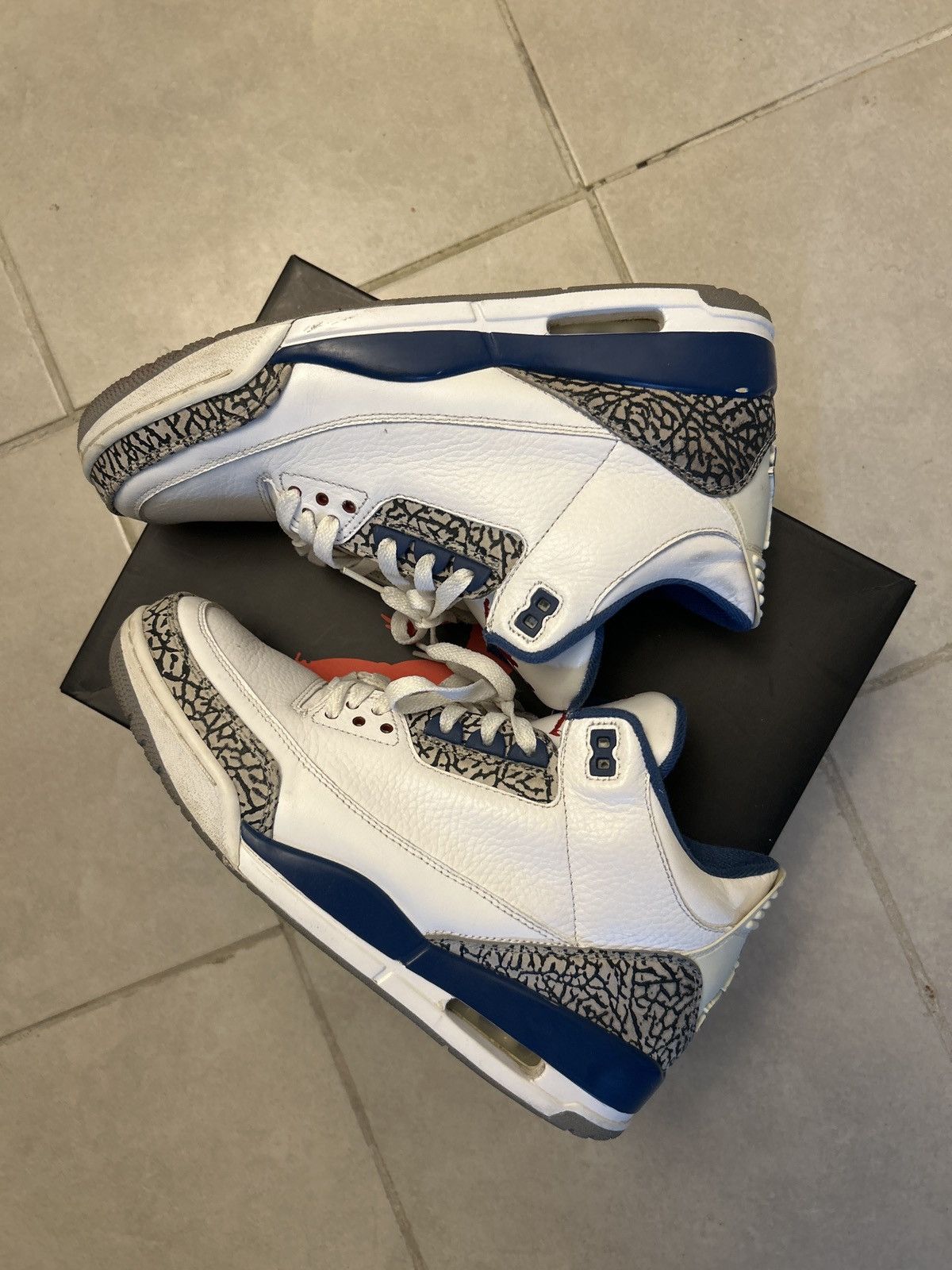 Jordan Brand Jordan 3 Retro True Blue 2011 Size US 10 / EU 43 - 3 Thumbnail