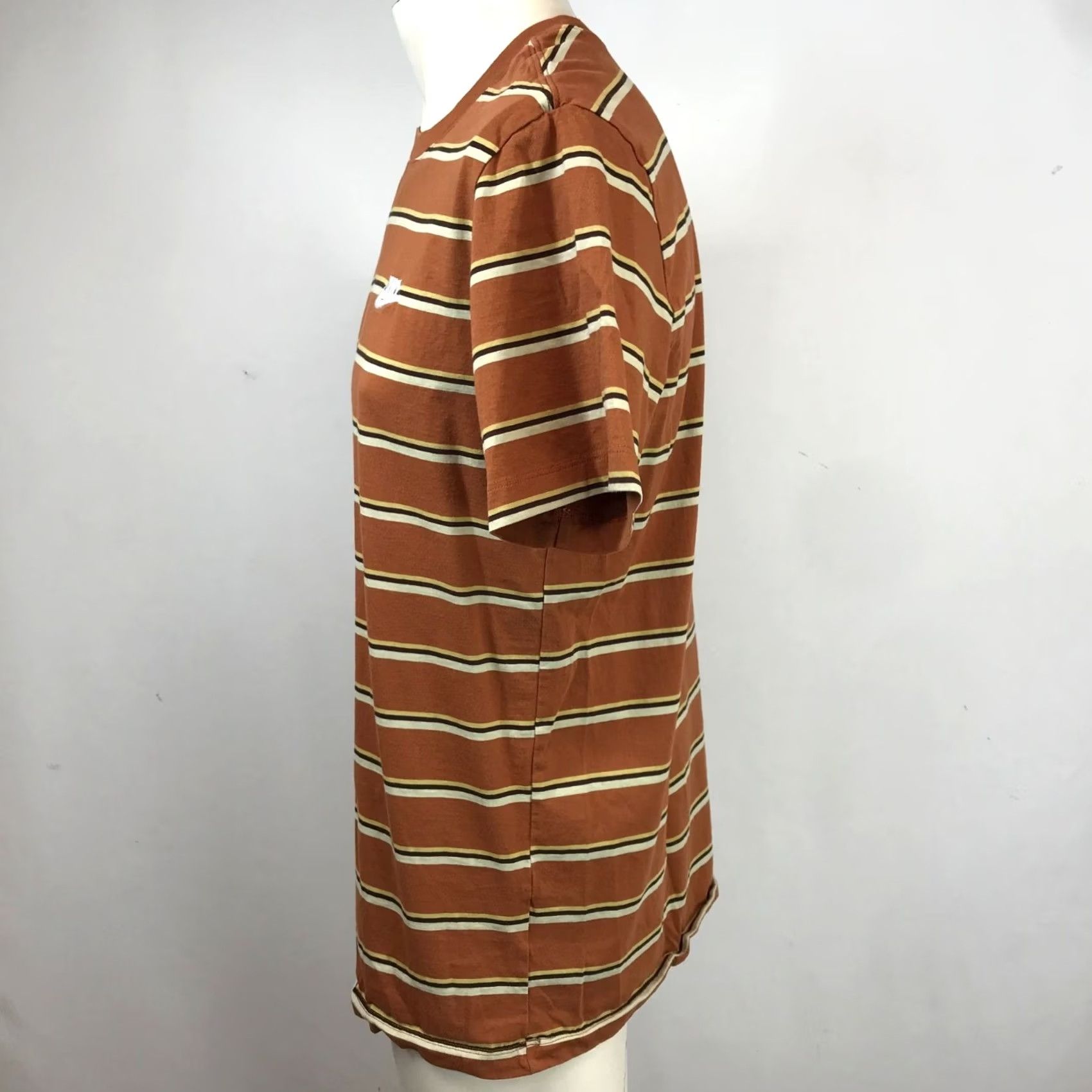 Nike Nike Mens Large Tan Stripe Crew Neck Short Sleeve Cotton Tee L DZ2985-246 Size US 33 - 6 Thumbnail