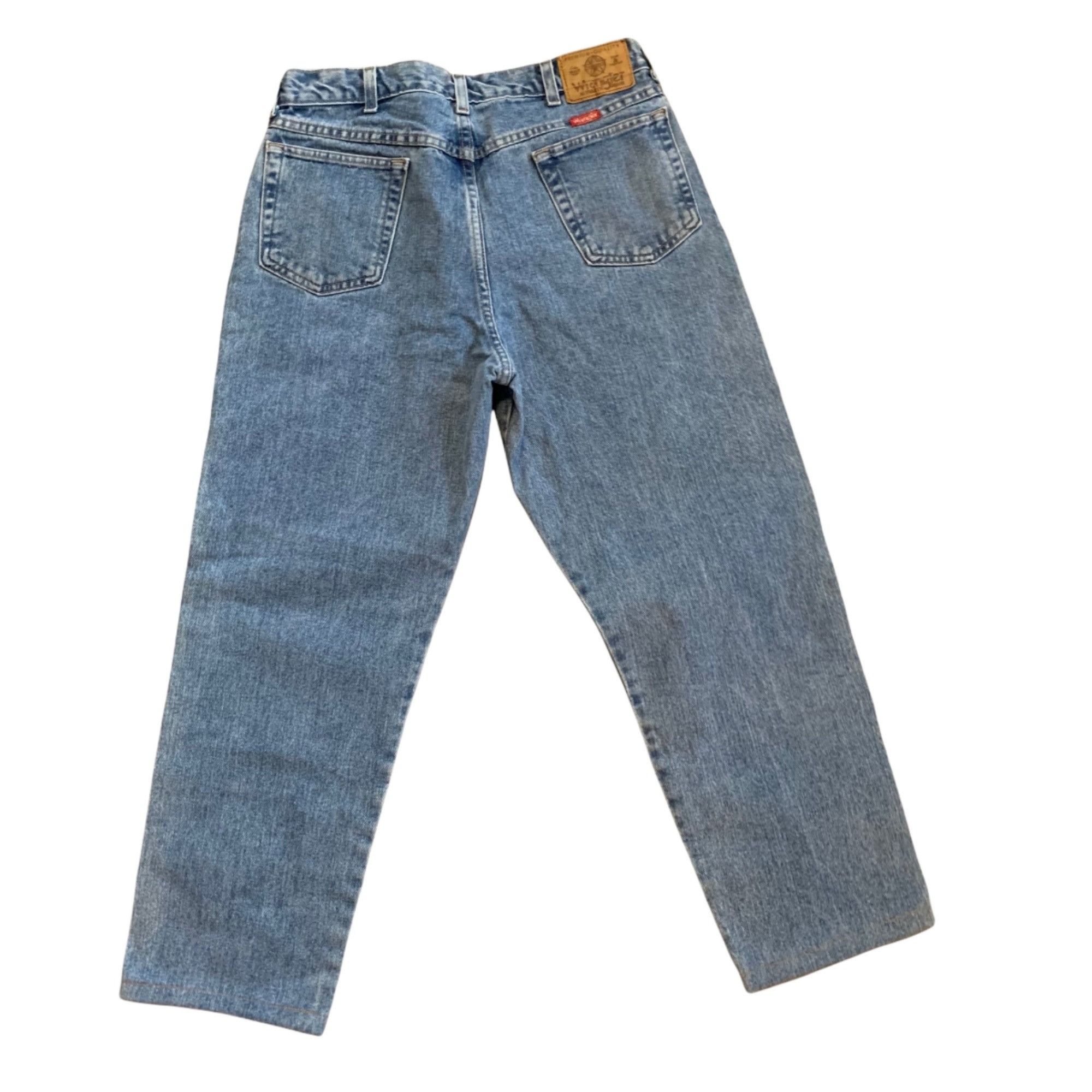 Vintage Vintage Wrangler Light Wash Relaxed Denim Jeans 34 x 30 USA Size US 34 / EU 50 - 6 Thumbnail