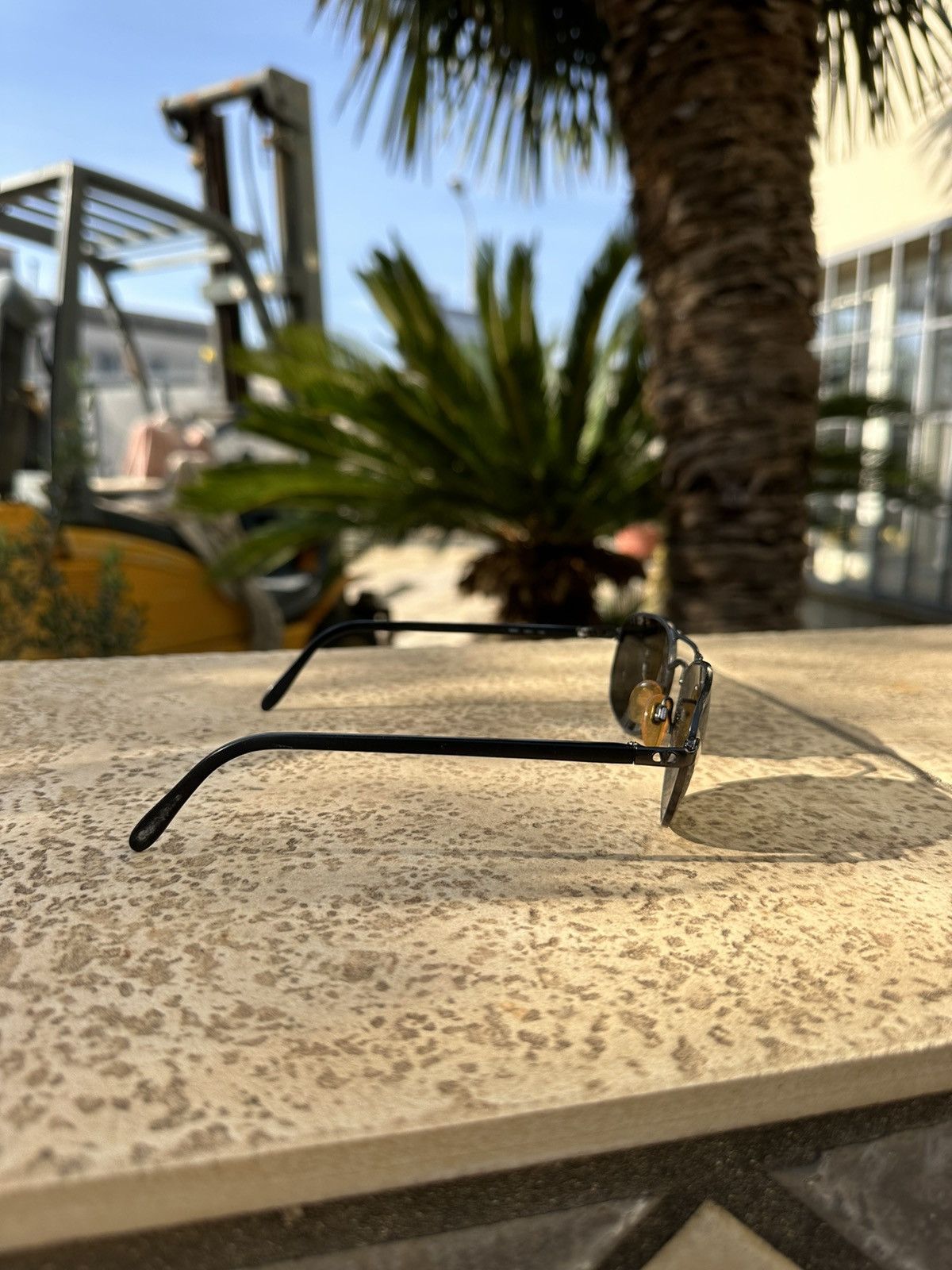 Valentino Valentino Sunglasses V692 Black Vintage Size ONE SIZE - 2 Thumbnail