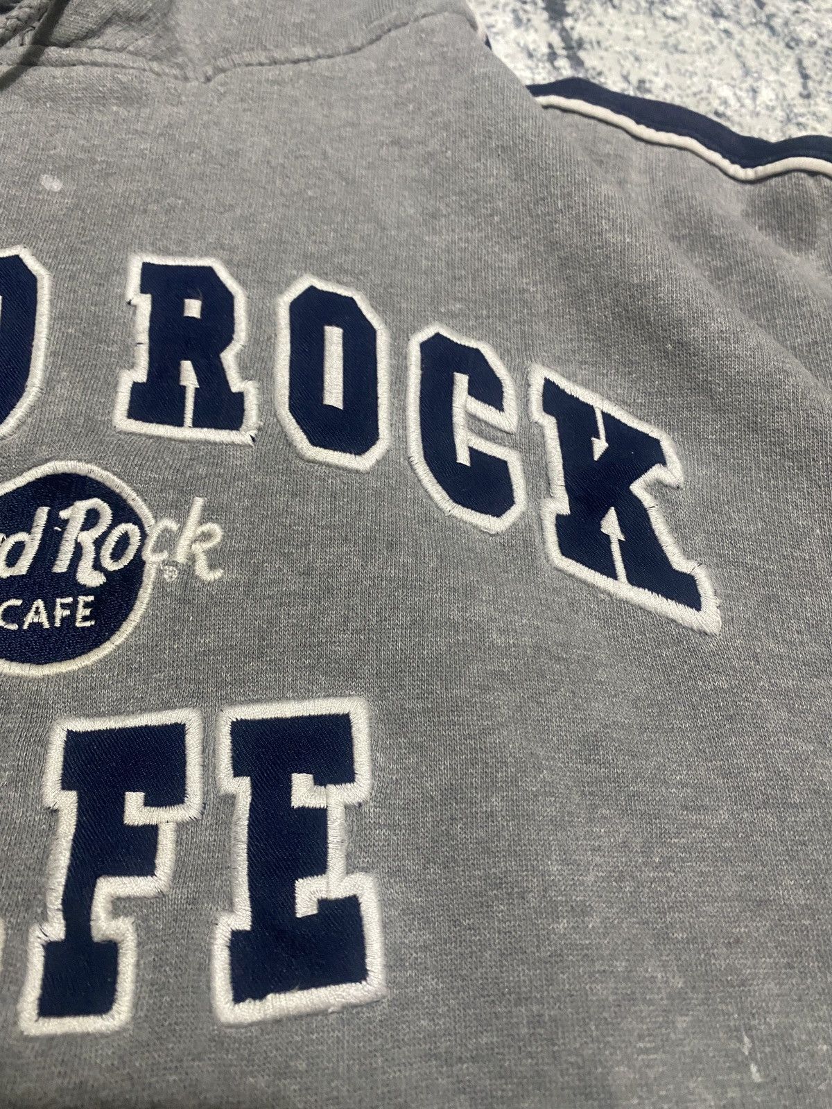 Hard Rock Cafe × Japanese Brand × Vintage Vintage Hard Rock Cafe indianapolis rare Hoodie Sweatshirt Size US L / EU 52-54 / 3 - 5 Thumbnail