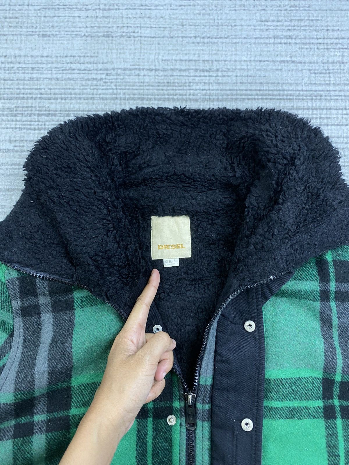 Diesel 🔥Diesel Green Checked Multipocket Lined Sherpa Jacket Size US M / EU 48-50 / 2 - 12 Thumbnail