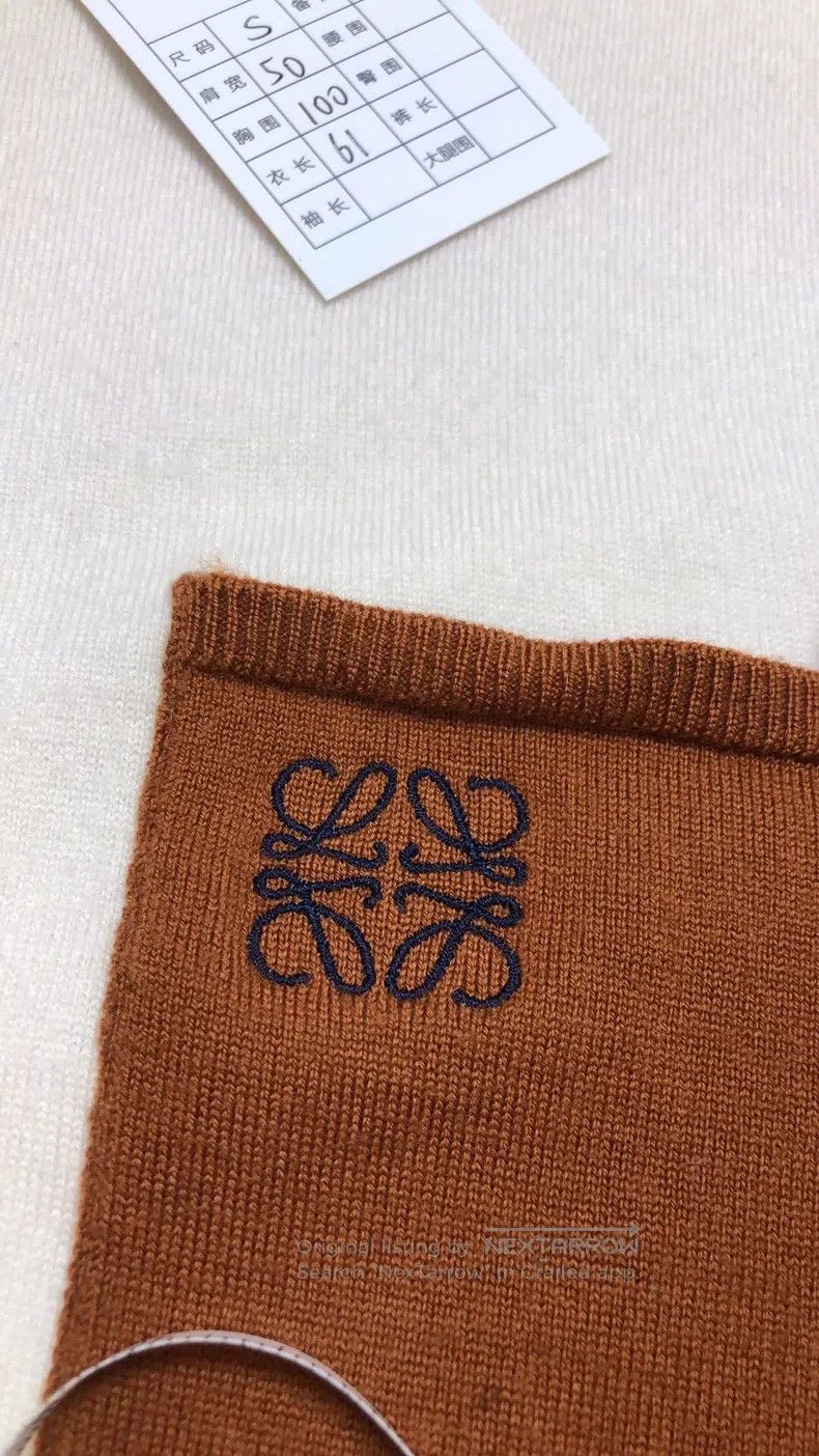 Loewe Loewe Beige pocket logo round-neck wool sweater Size S / US 4 / IT 40 - 7 Thumbnail