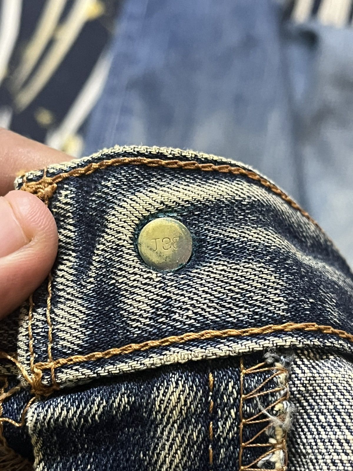 Levi's Vintage Clothing Vintage Levi’s 512 Mudwash Faded Distressed Denim Size US 33 - 10 Thumbnail