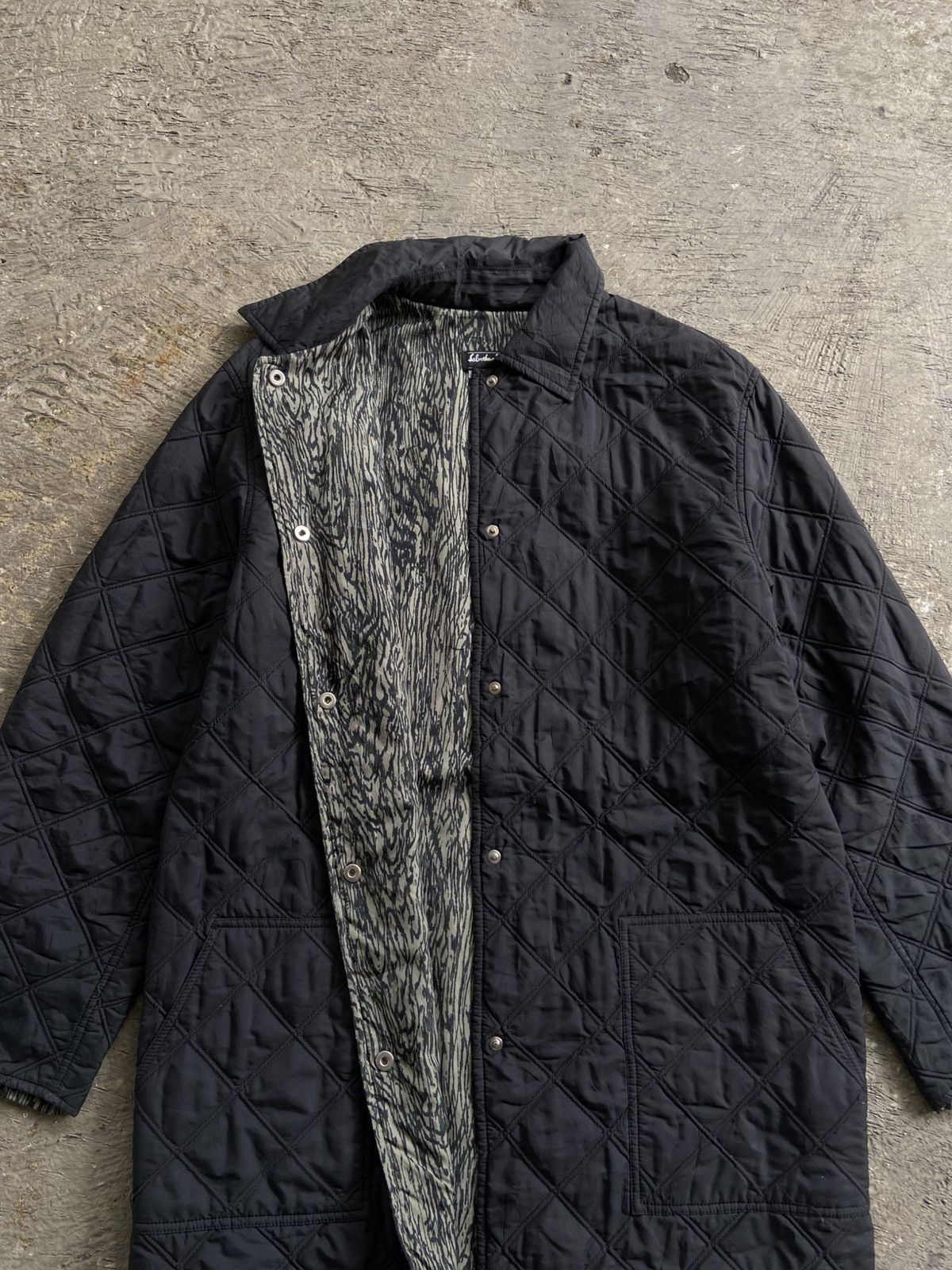 Salvatore Ferragamo 1990s Salvatore Ferragamo - Snap Button Quilted Jacket Size US S / EU 44-46 / 1 - 4 Thumbnail