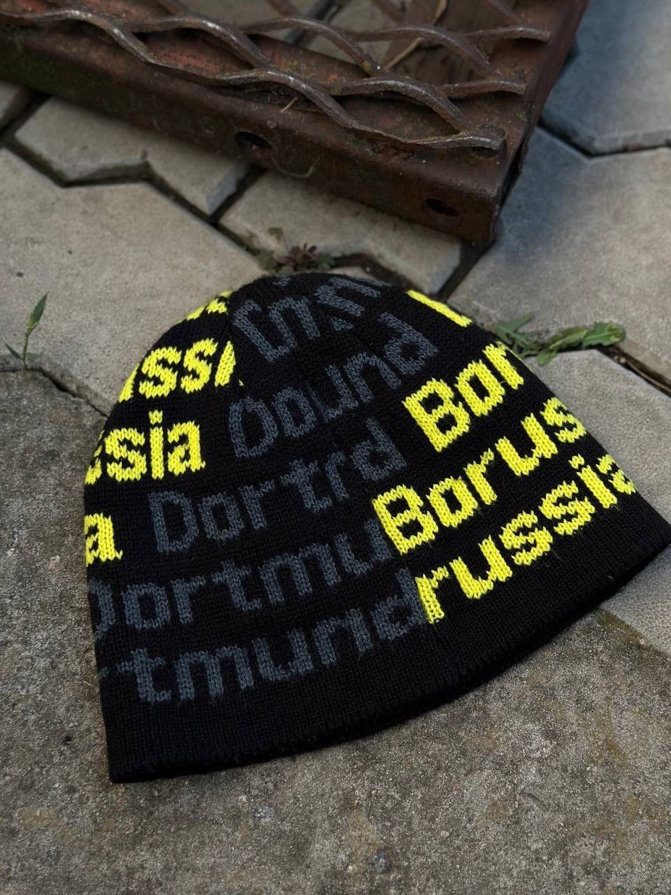 Number (N)ine Borussia Dortmund Soccer Hat Football BVB Fussball Hut Germa Size ONE SIZE - 3 Thumbnail