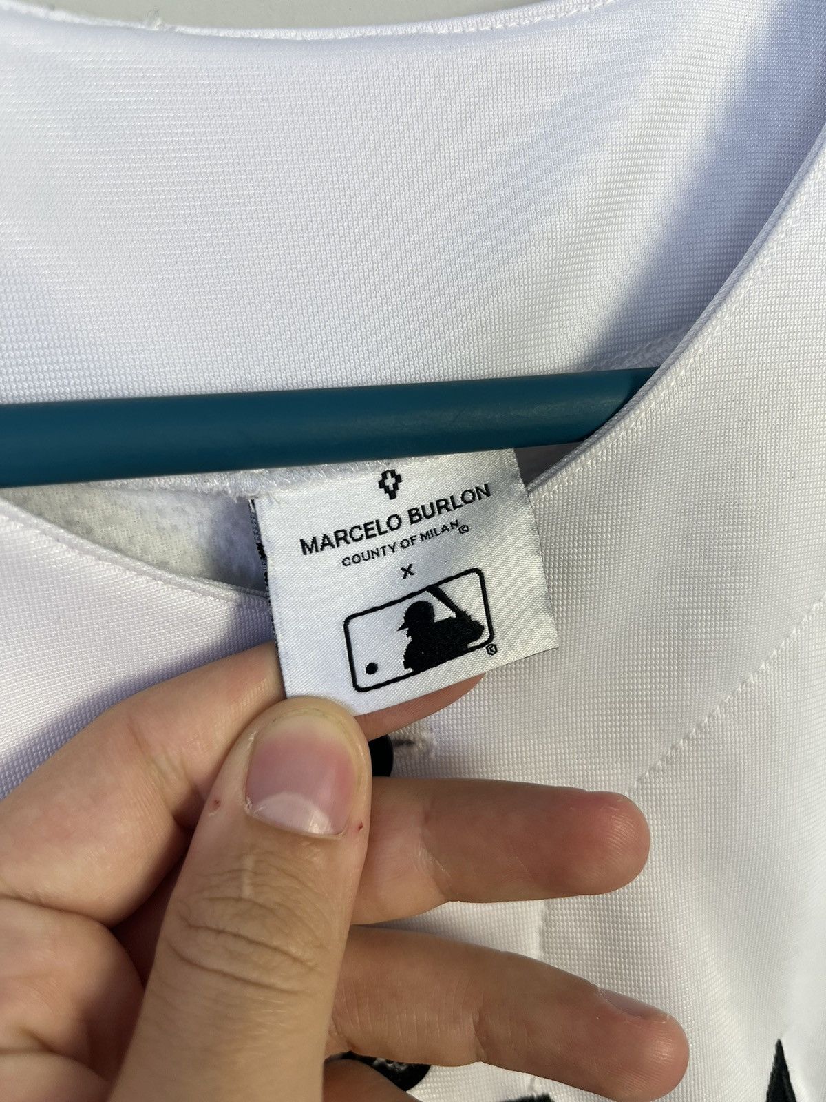Marcelo Burlon Marcelo Burlon Miami Marlins Jersey Made in Portugal Size US L / EU 52-54 / 3 - 8 Thumbnail
