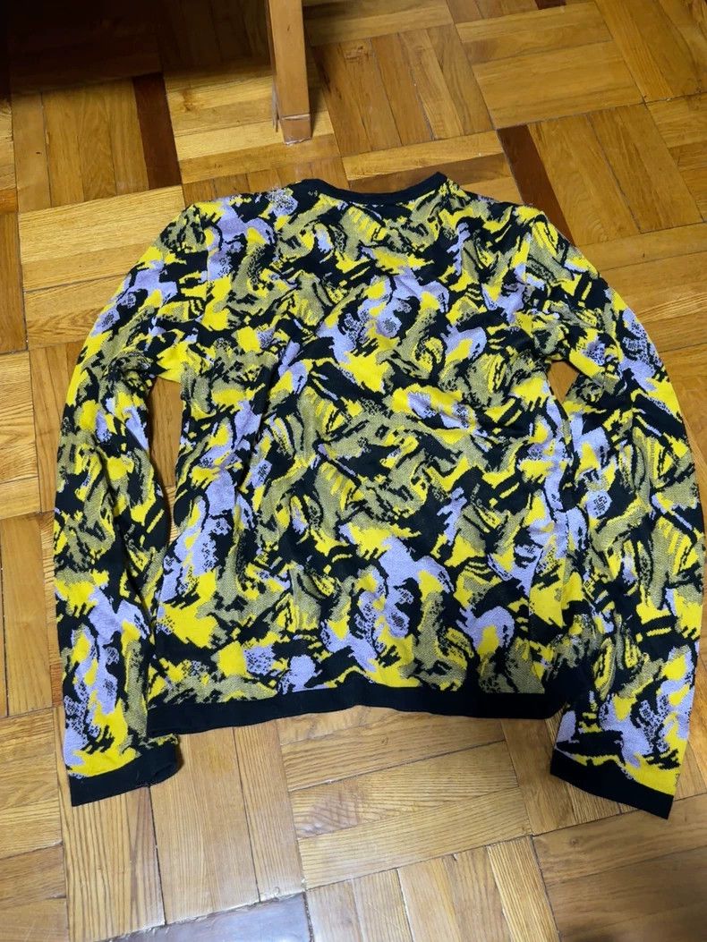 Versace Versace Color-blocked V-neck sweater Size US XL / EU 56 / 4 - 2 Thumbnail