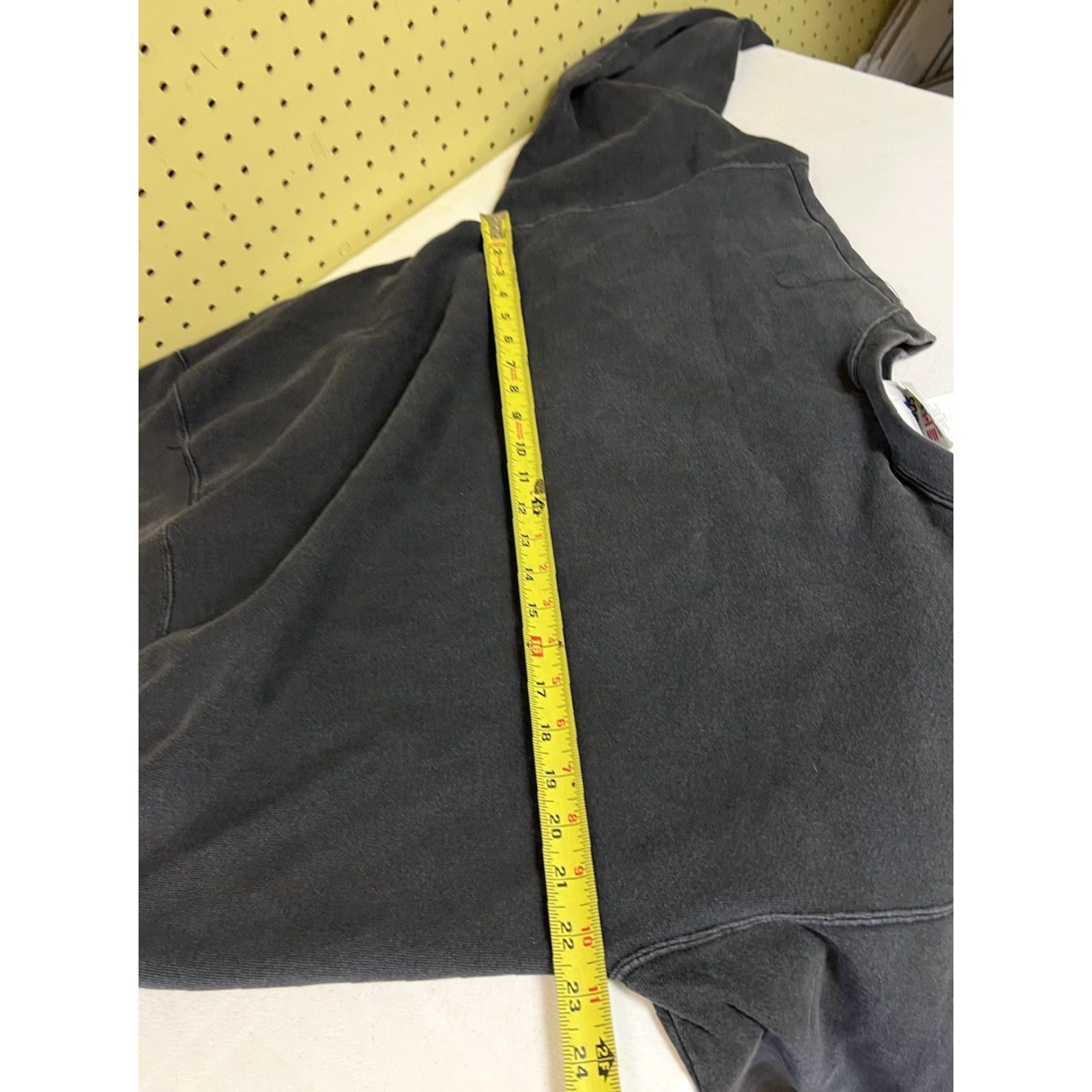 Adidas VINTAGE Adidas Trifold Embroidered Logo Crewneck Sweatshirt Black M Crew Neck Men Hoodie Size US M / EU 48-50 / 2 - 7 Thumbnail