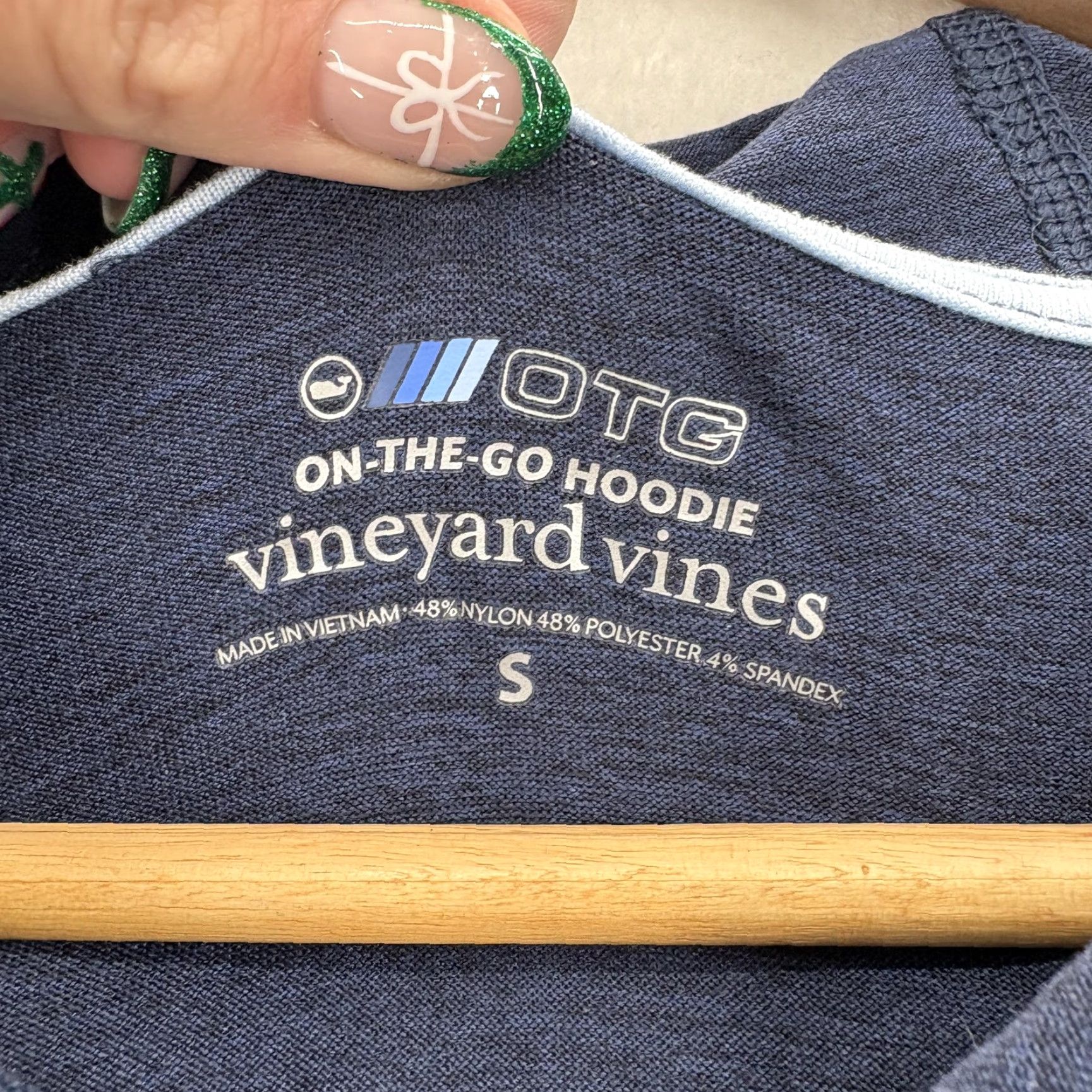 Vineyard Vines Vineyard Vines Hoodie Mens Small Blue OTG On-The-Go Lightweight Pullover Stretch Size US S / EU 44-46 / 1 - 4 Thumbnail