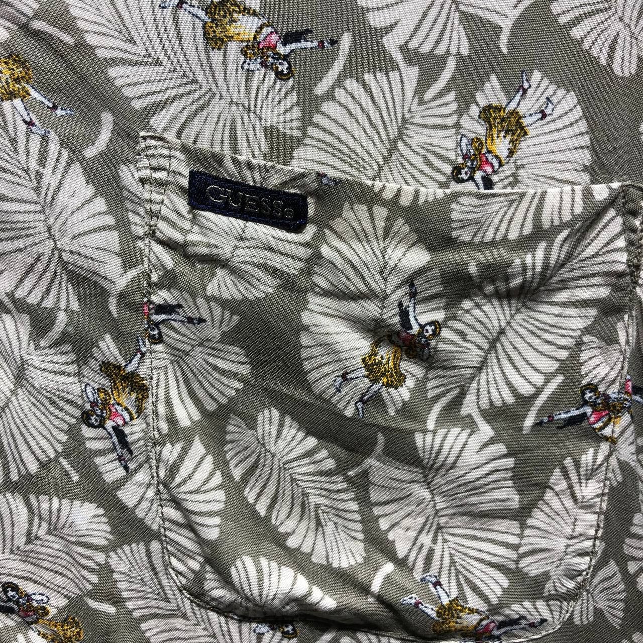 Guess Guess Aloha button down shirt Size US L / EU 52-54 / 3 - 2 Thumbnail