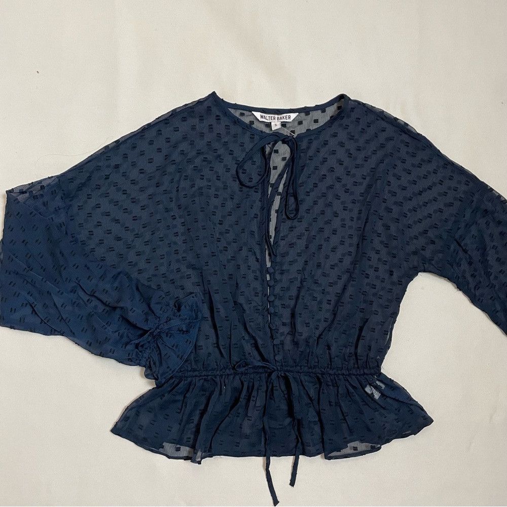 Other Walter Baker Theresa Georgette Navy Long Sleeve Blouse Size Size S / US 4 / IT 40 - 7 Thumbnail