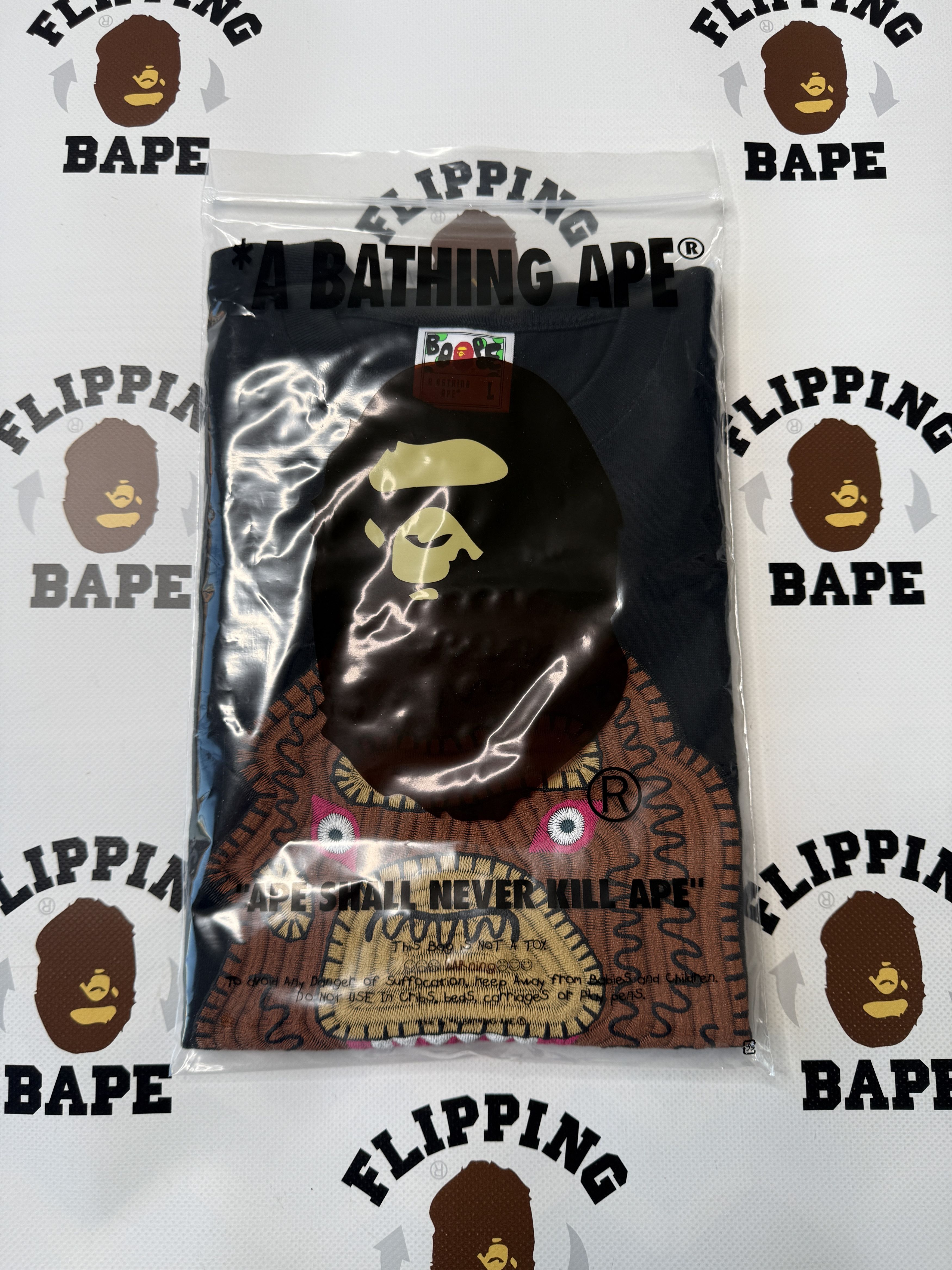Bape BAPE EMBROIDERY STYLE SOUVENIR LOGO TEE (2025) Size US L / EU 52-54 / 3 - 10 Thumbnail