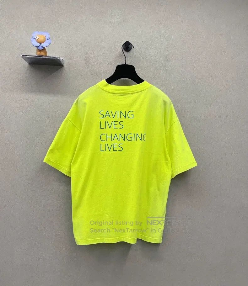 Balenciaga Balenciaga WFP Limited Edition Fluorescent Yellow Short Sl Size US S / EU 44-46 / 1 - 2 Thumbnail