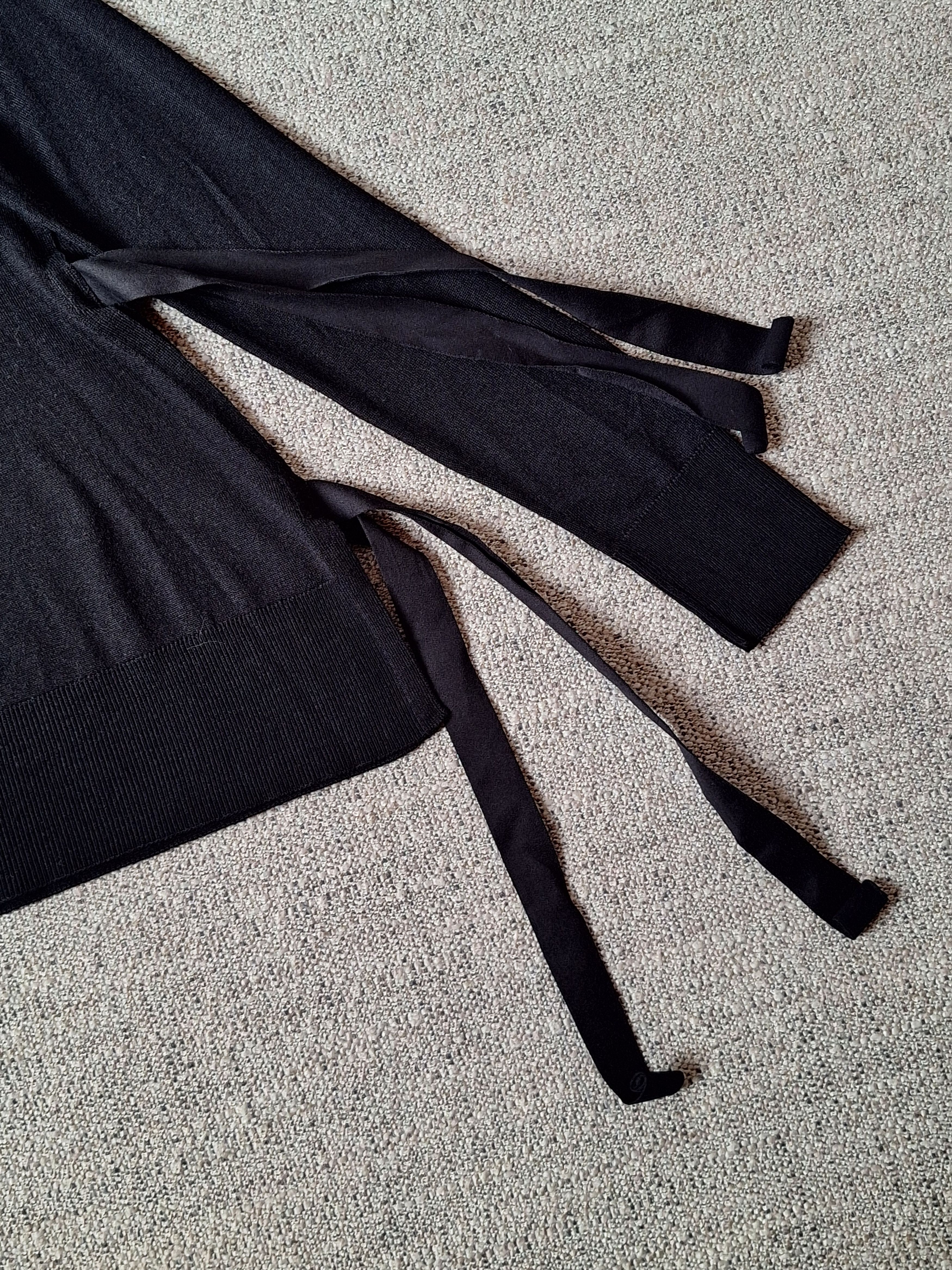 Maison Margiela Maison Margiela Longsleeve Size XS / US 0-2 / IT 36-38 - 3 Thumbnail
