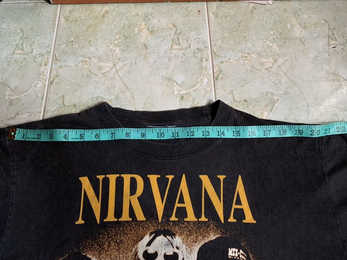 Band Tees Vintage DISTRESSED NIRVANA T-shirt Size US L / EU 52-54 / 3 - 14 Thumbnail