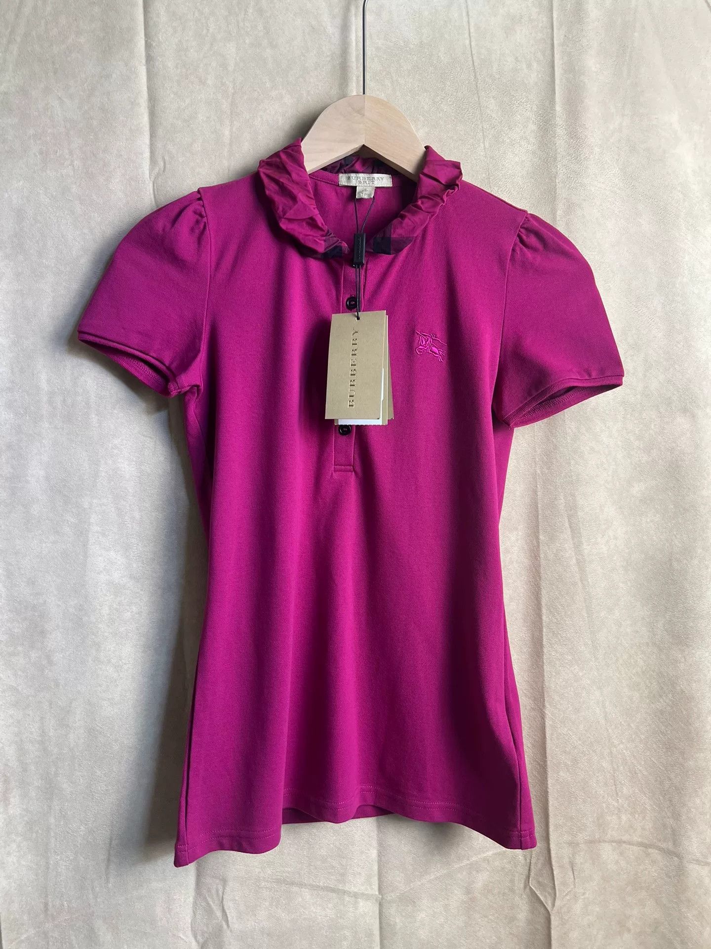 Burberry Burberry Plaid Red T-Shirt XS Women Size XS / US 0-2 / IT 36-38 - 1 Thumbnail