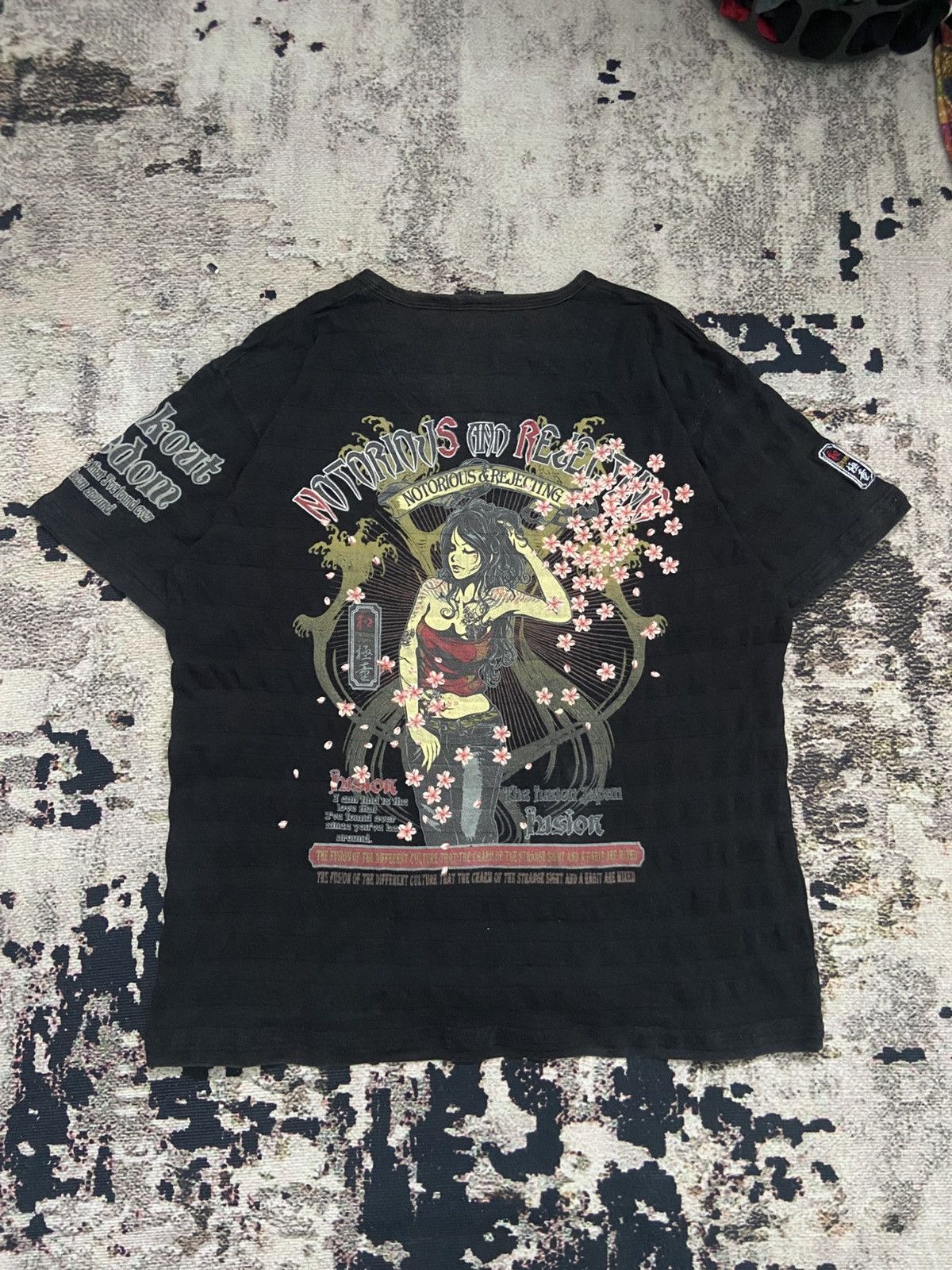 Bullet Noise Bullet Noise Japan Tattoo Girl Sakura Tee Size US XL / EU 56 / 4 - 1 Thumbnail