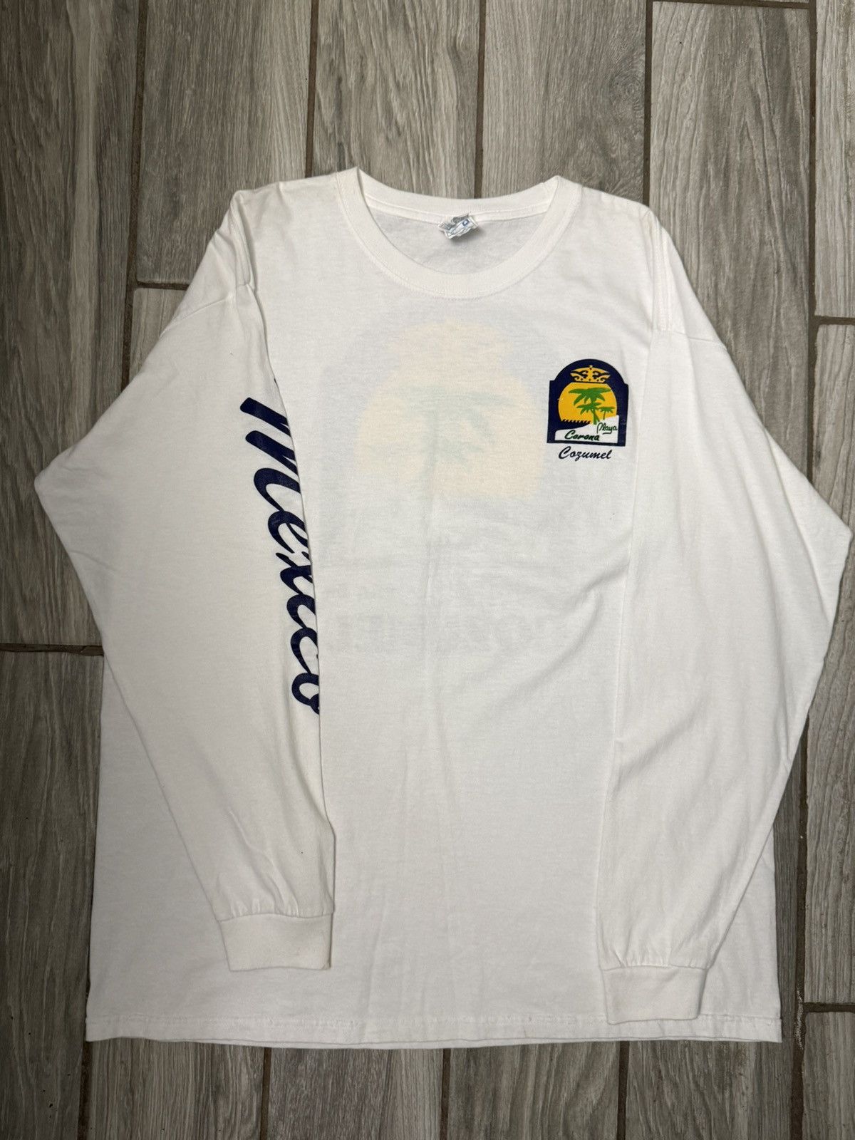 Other Isla De Cozumel Mexico Playa Carmen Long Sleeve Tourist Tee Size US XL / EU 56 / 4 - 3 Thumbnail