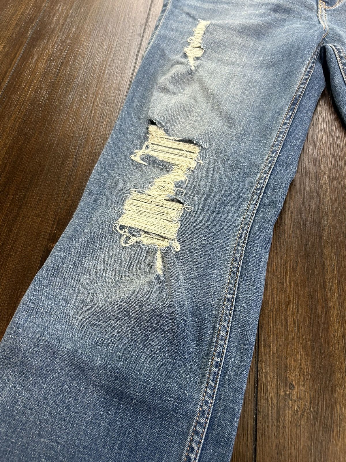 Hollister Hollister Jeans 3L Distressed High-Rise slim straight jeans Size 26" / US 2 / IT 38 - 4 Thumbnail