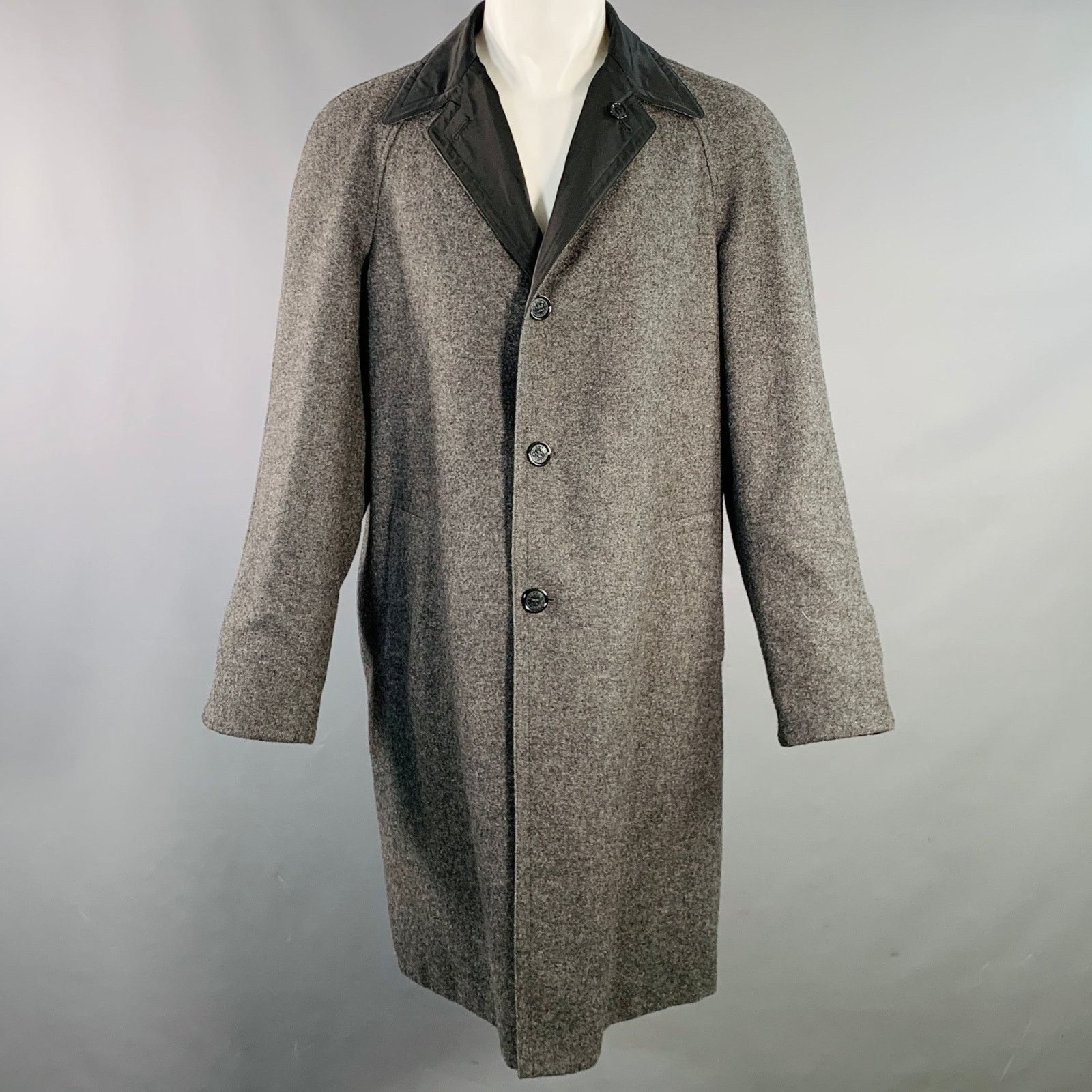 Dolce & Gabbana DOLCE & GABBANA Size 38 Grey Black Reversible Buttoned Coat Size US M / EU 48-50 / 2 - 1 Thumbnail
