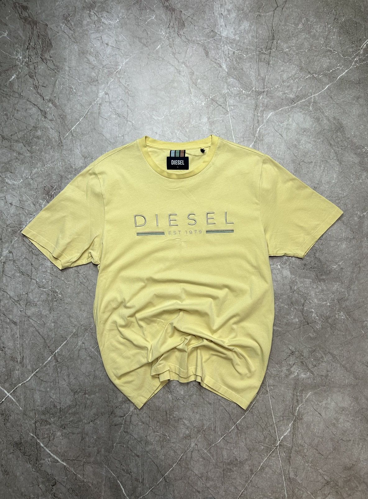 Diesel × Vintage Rare Vintage T-Shirt Diesel Y2K Style Size US L / EU 52-54 / 3 - 1 Thumbnail