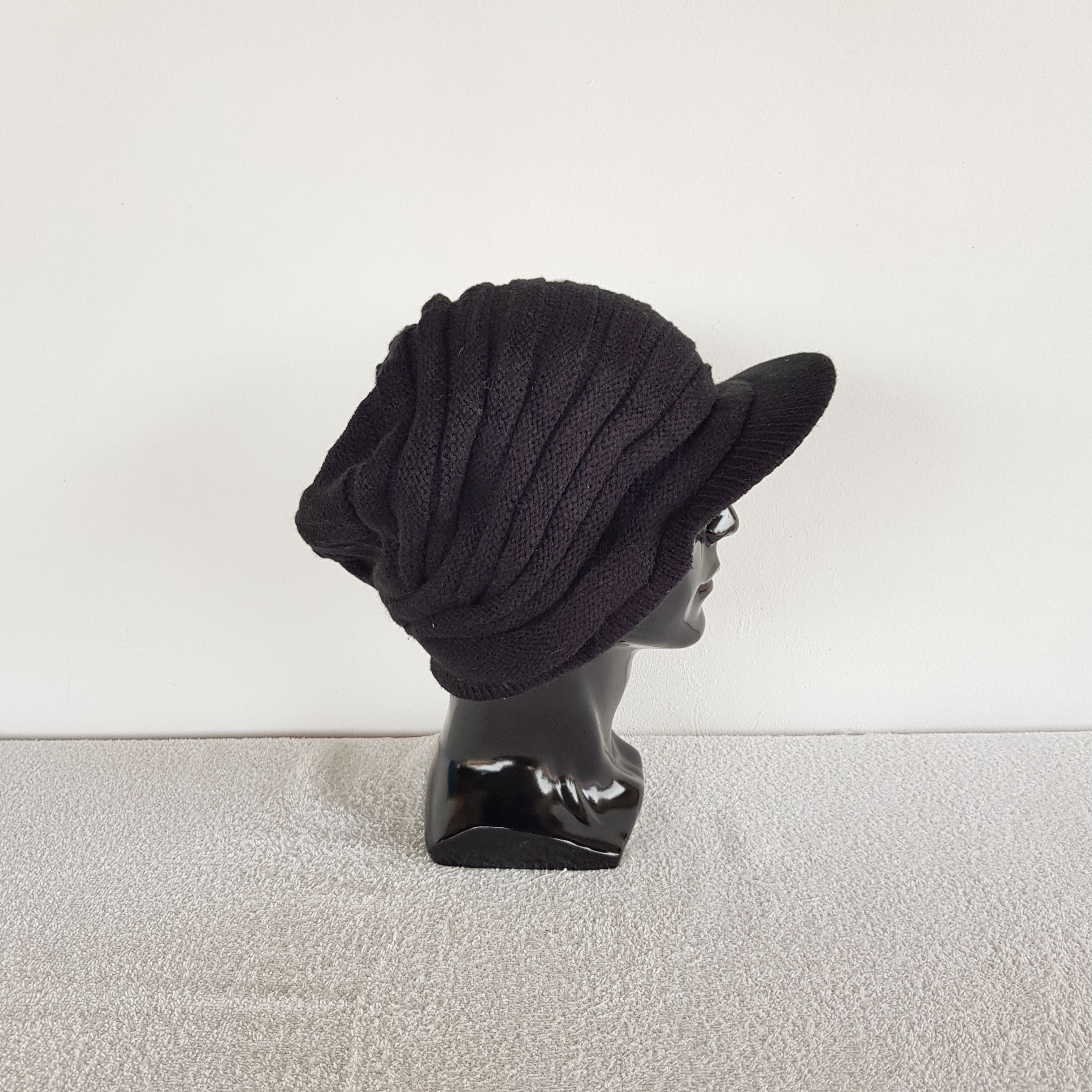 Japanese Brand Vintage Unknown Japanese Brand Y2K Knit Beanie Snow Caps Hat Size ONE SIZE - 3 Thumbnail