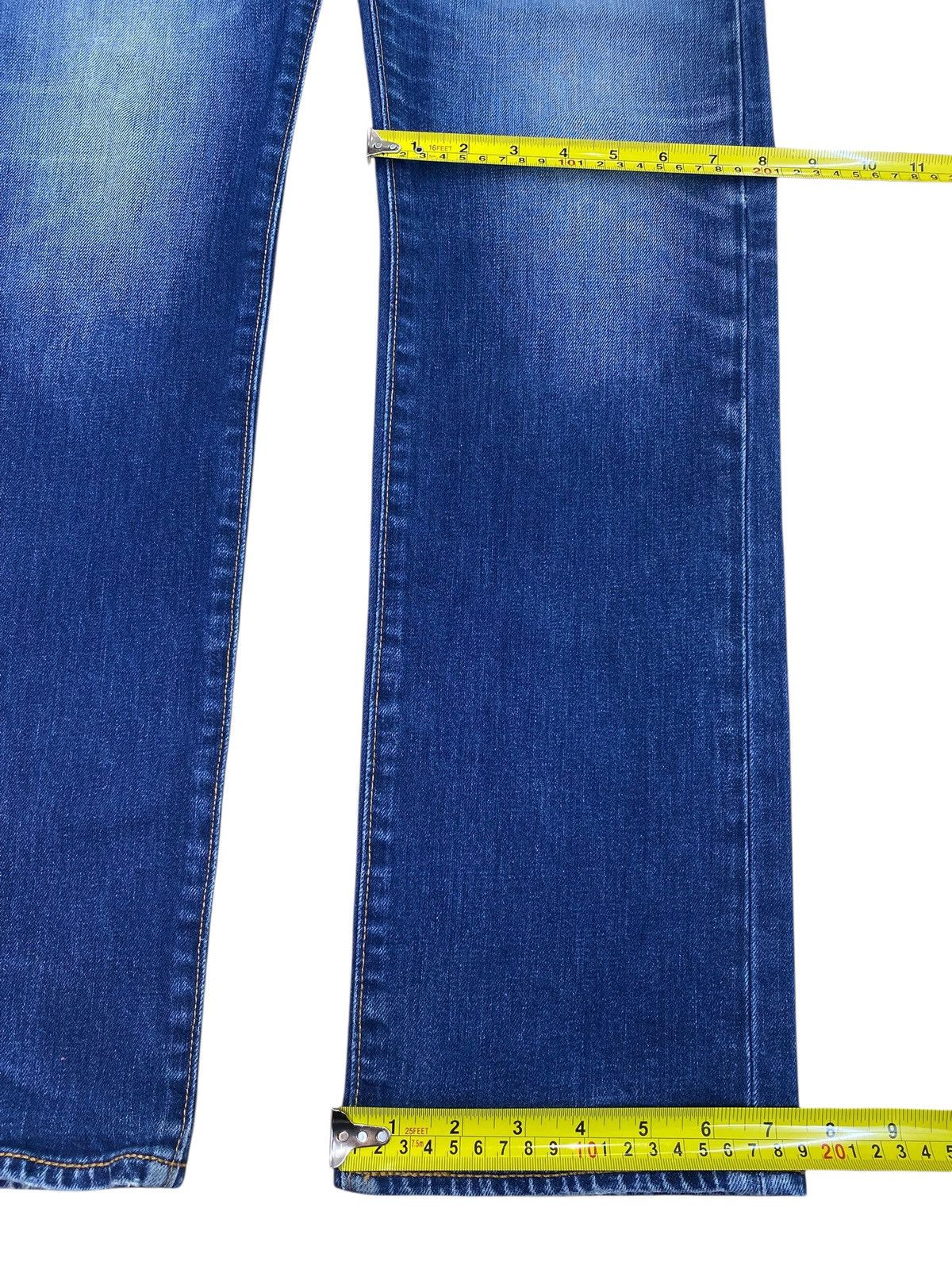 Levi's Levi’s Whiskers Faded Wash Style Straight Cut Jeans Size US 30 / EU 46 - 8 Thumbnail
