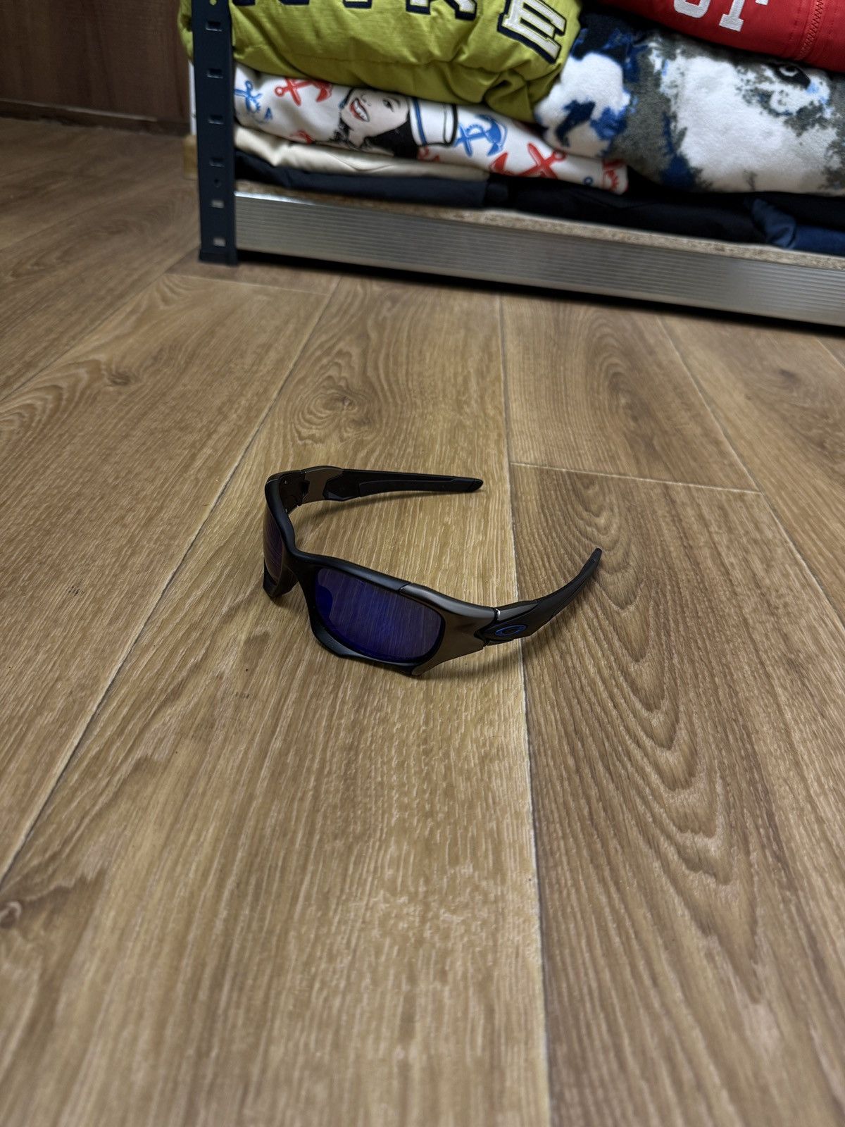 Oakley Crazy Y2K OAKLEY PIT BOSS 2 Sunglasses Size ONE SIZE - 1 Thumbnail