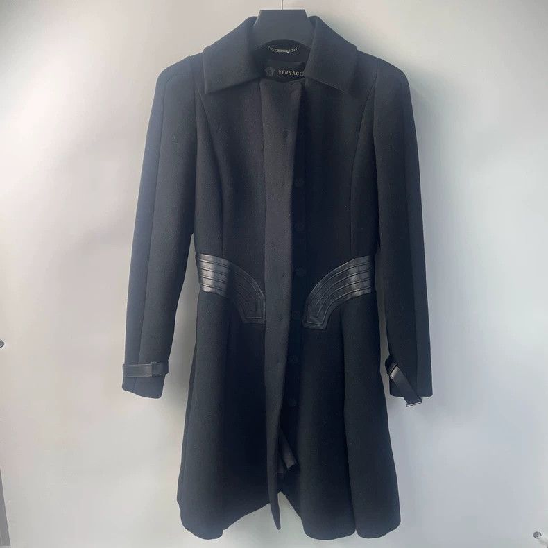 Versace Versace Black wool coat coat long-sleeved coat Size US S / EU 44-46 / 1 - 1 Thumbnail