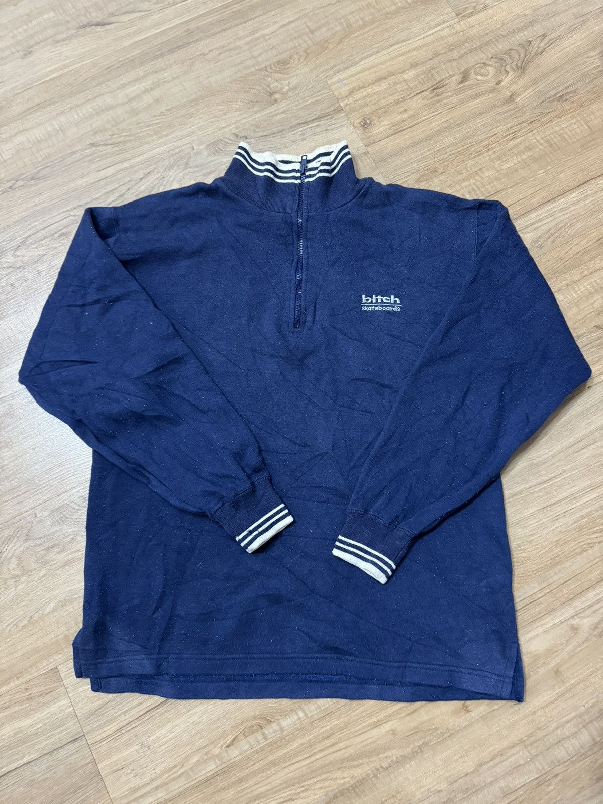 Vintage BITCH skateboarding Sweater