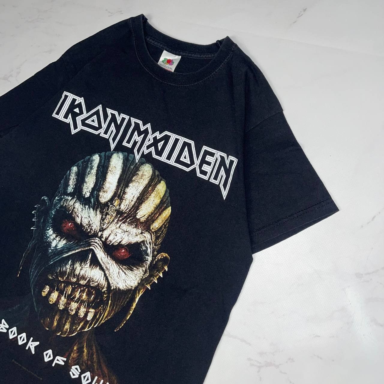 Vintage Vintage X Band Tees X Iron Maiden The Book Of Souls Tour Tee Size US S / EU 44-46 / 1 - 4 Thumbnail