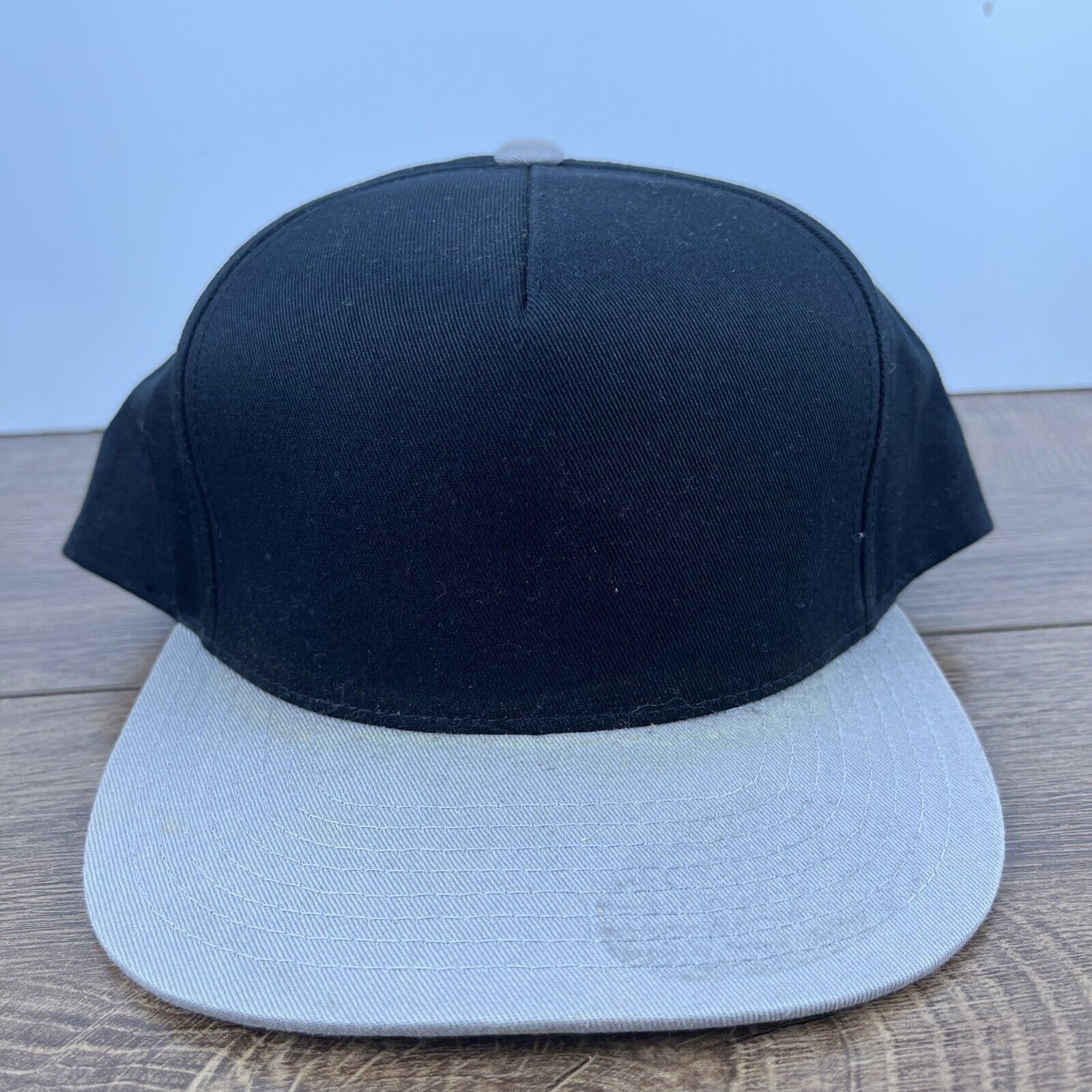 Other Plain Black Gray Snapback Hat Black Hat Snapback Adjustable Size ONE SIZE - 1 Thumbnail