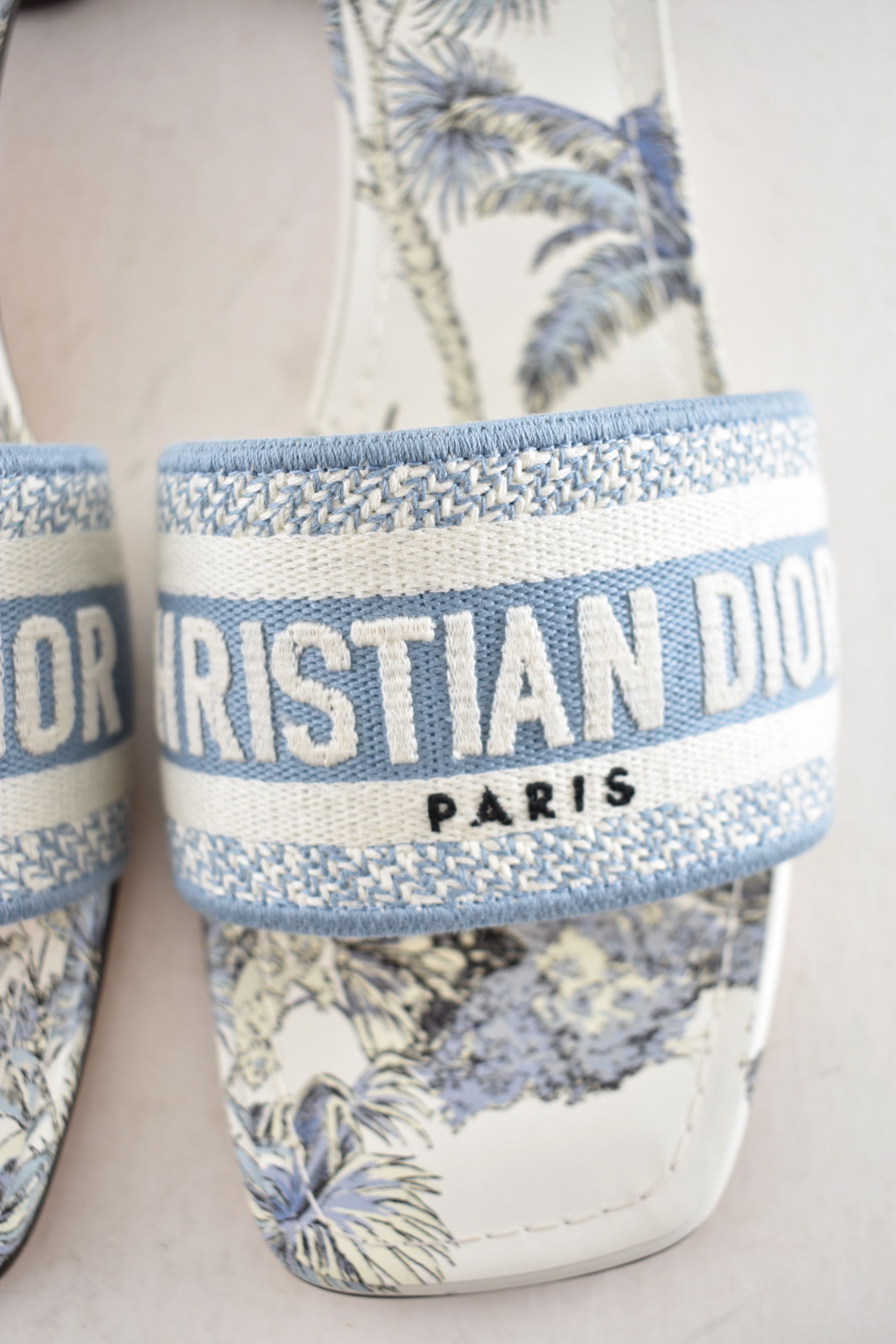 Dior Dior Dway Heeled Slide White TDJ Palms Logo Heel Sandal 41.5 Size US 11.5 / IT 41.5 - 8 Thumbnail