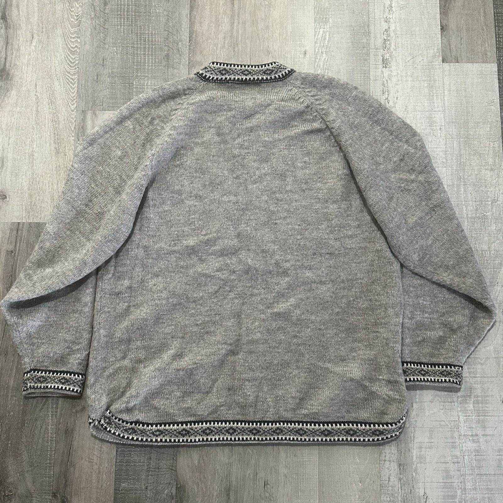 Vintage Vintage 100% Alpaca Wool Made In Peru Crewneck Sweater XL Size US XL / EU 56 / 4 - 5 Thumbnail