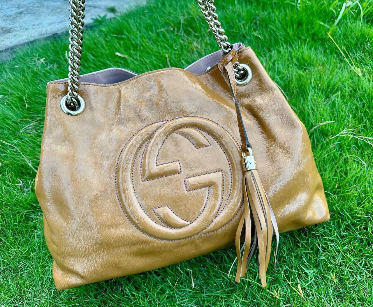 Gucci Authentic Gucci Soho Patent Leather Chain Tote Bag Size ONE SIZE - 4 Thumbnail