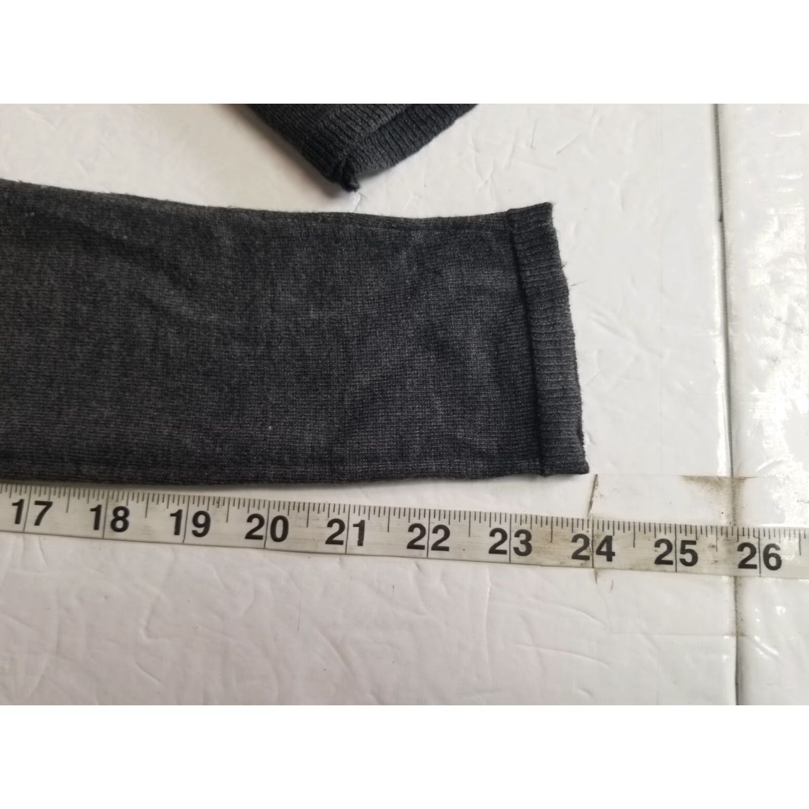 White House Black Market White House Black Market Sweater Cardigan Open Gray Wool Poly Knit Womens Size S Regular Fall Spring Winter Size S / US 4 / IT 40 - 7 Thumbnail