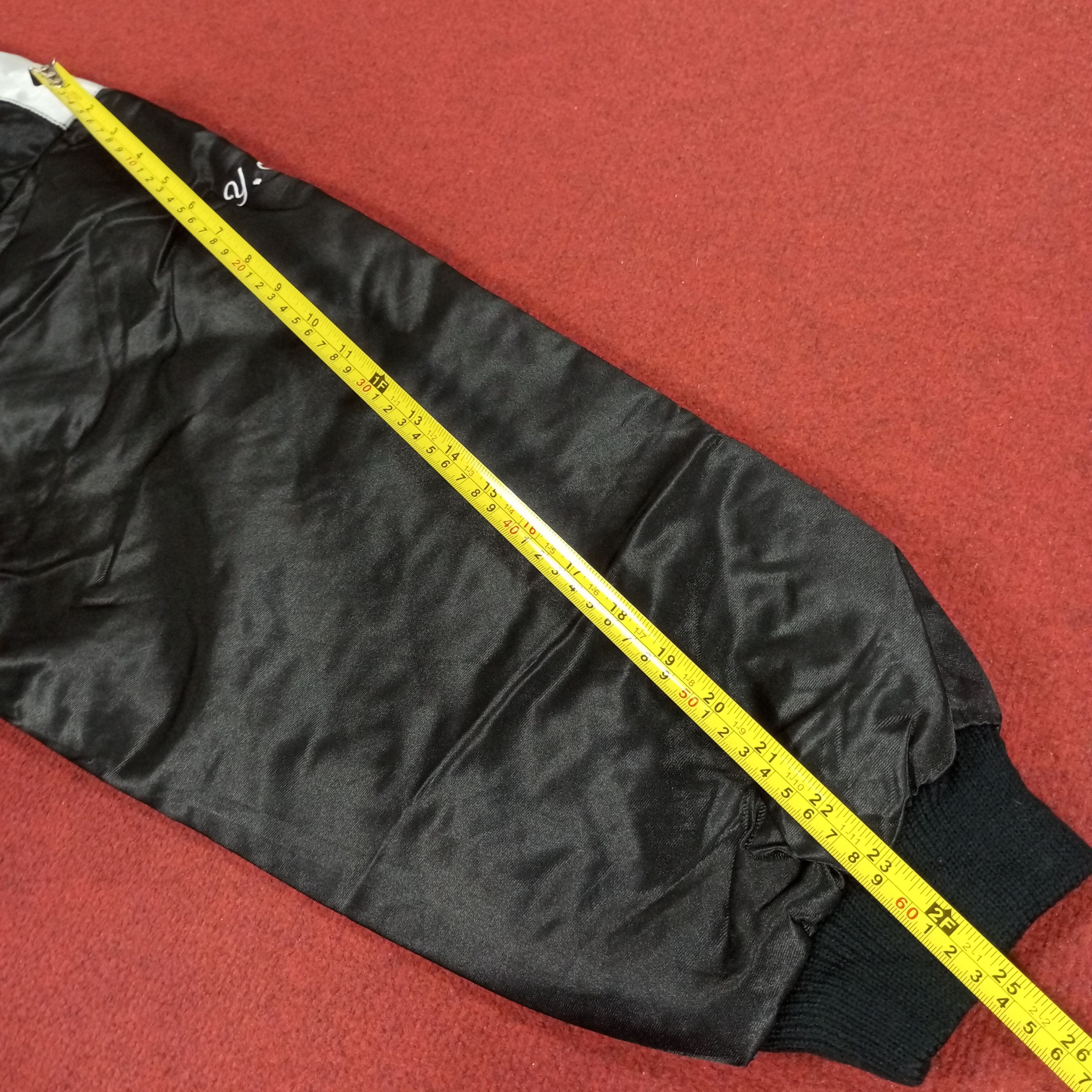 MLB × Vintage Suntory Malts Baseball Team Winter Style Jacket Size US XXL / EU 58 / 5 - 12 Thumbnail