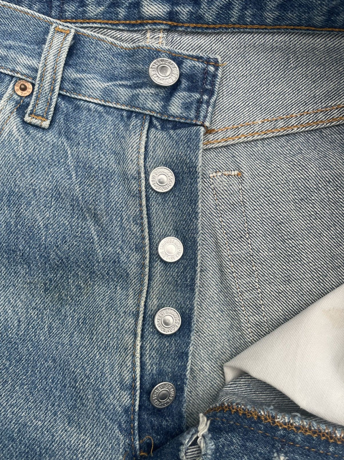 Levi's × Vintage Vintage 1989 Levis 501 XX Distresed Size US 31 - 23 Thumbnail