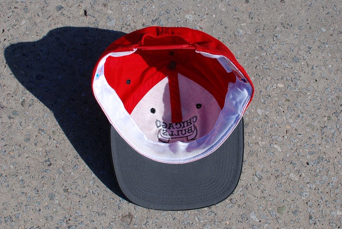 NBA Vintage Chicago Bulls Hat Size ONE SIZE - 2 Thumbnail