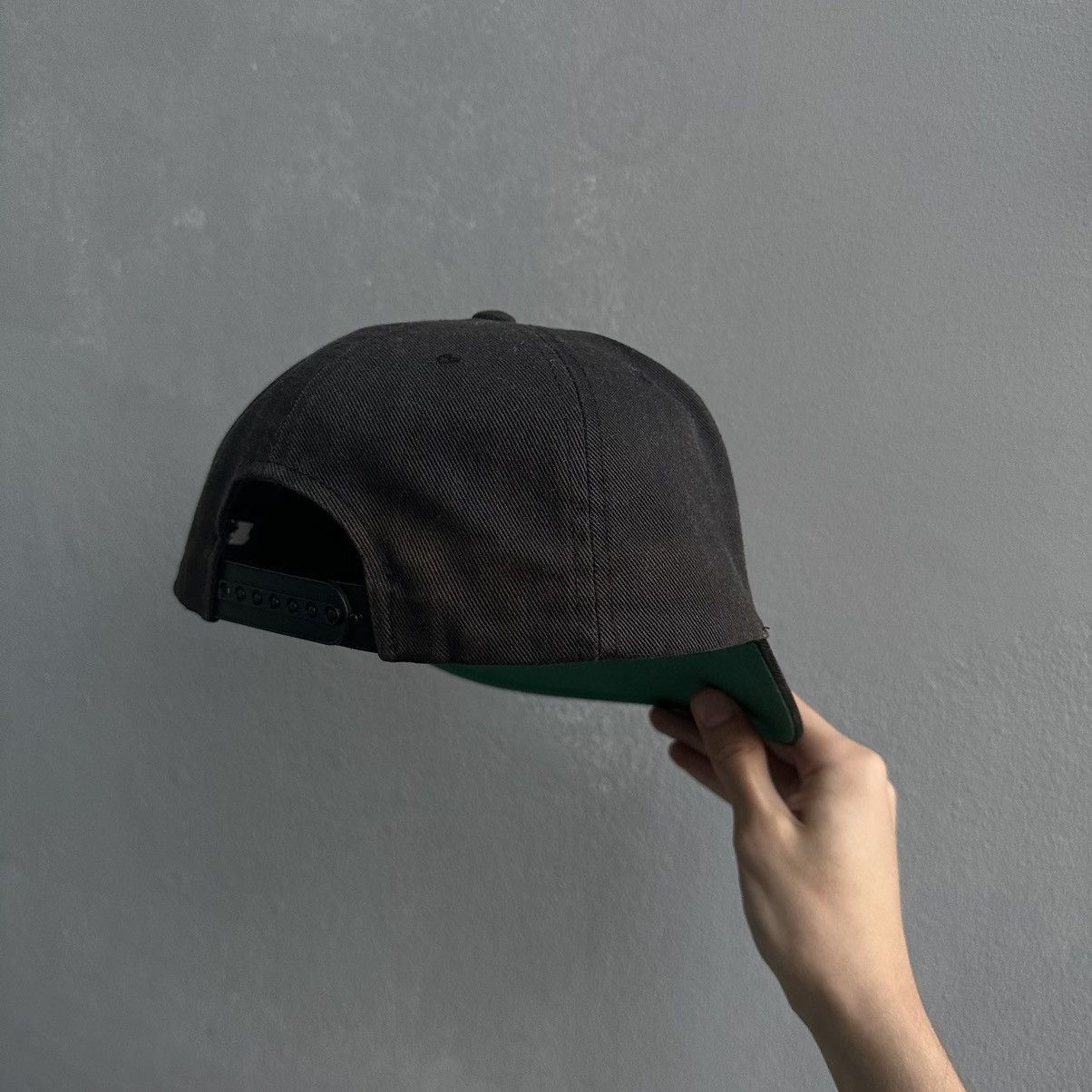 FUCT [OG Vintage] FUCT MIRRORED LOGO VINTAGE SNAPBACK Size ONE SIZE - 9 Thumbnail