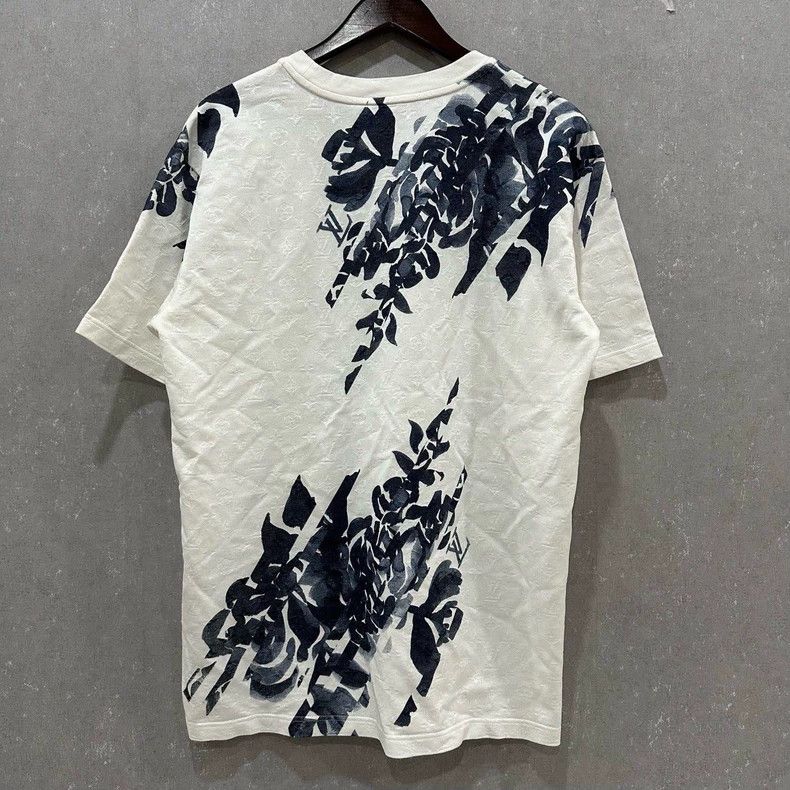 Louis Vuitton Louis Vuitton White plant flower embroidery short sleeve Size US XL / EU 56 / 4 - 2 Thumbnail